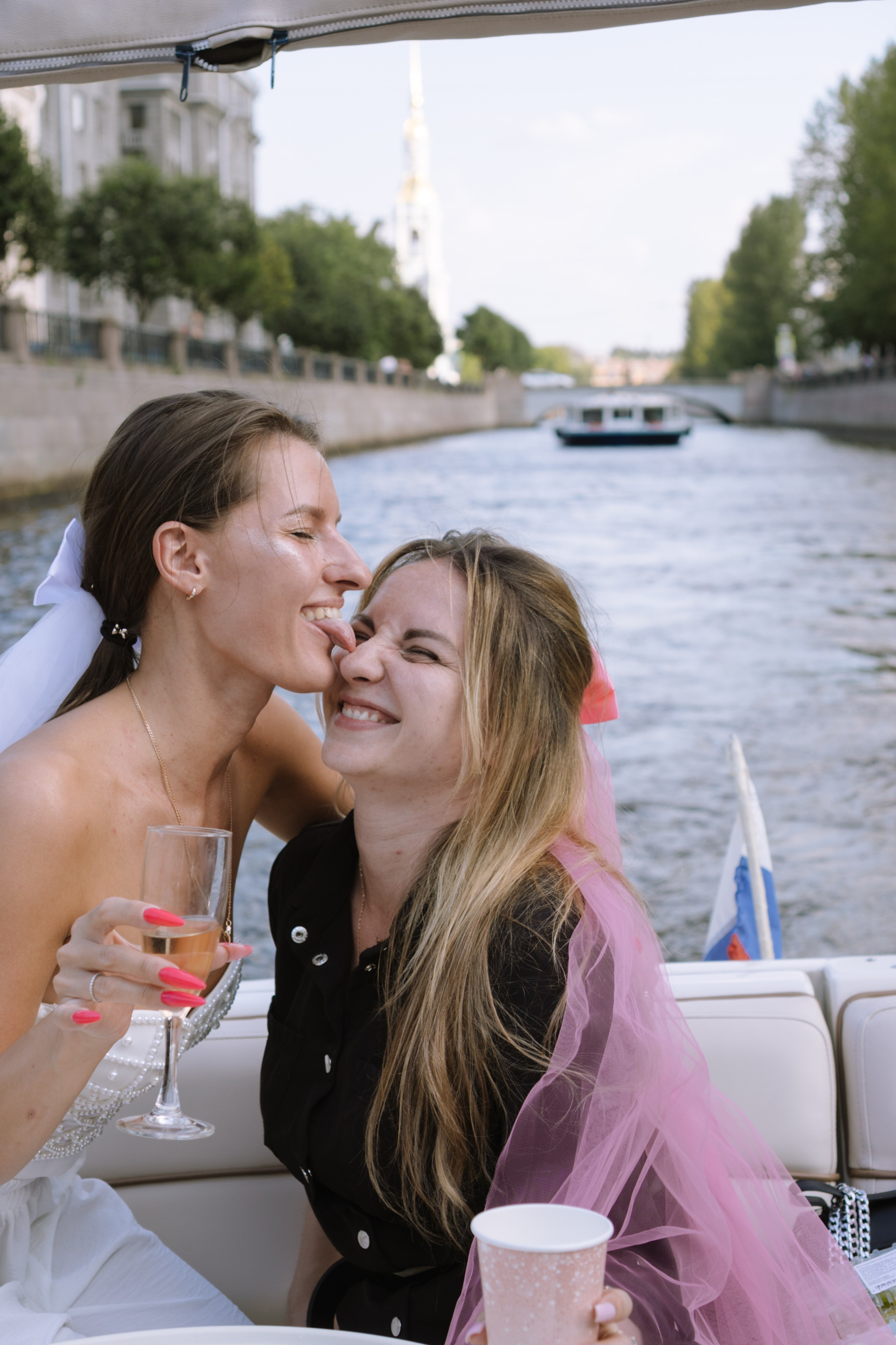 ДЕВИЧНИК НА КАТЕРЕ. Профессиональный фотограф, Санкт-Петербург — Виктория Богомолова