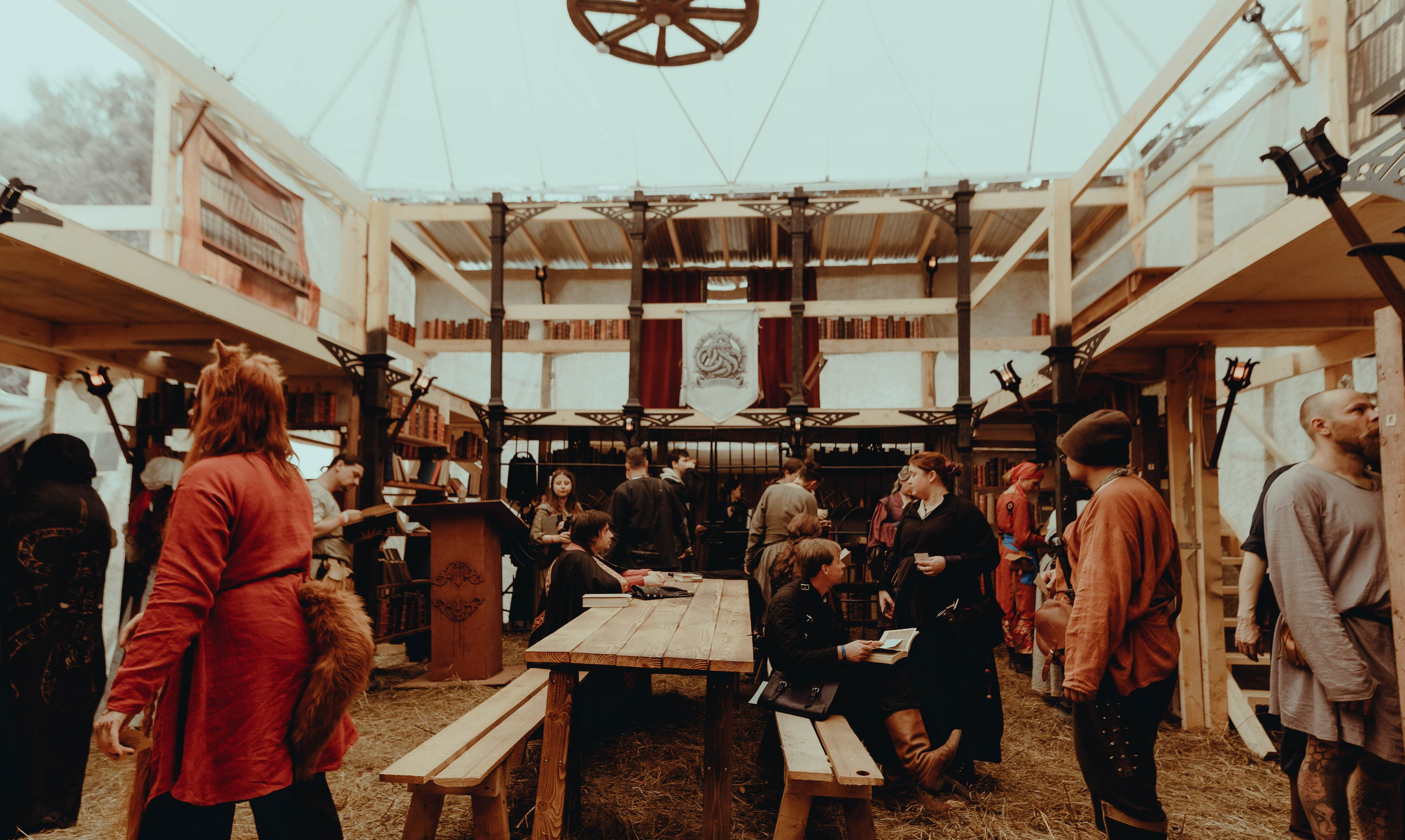 Отряд: эпоха Кометы. Фотограф Аннё| Москва