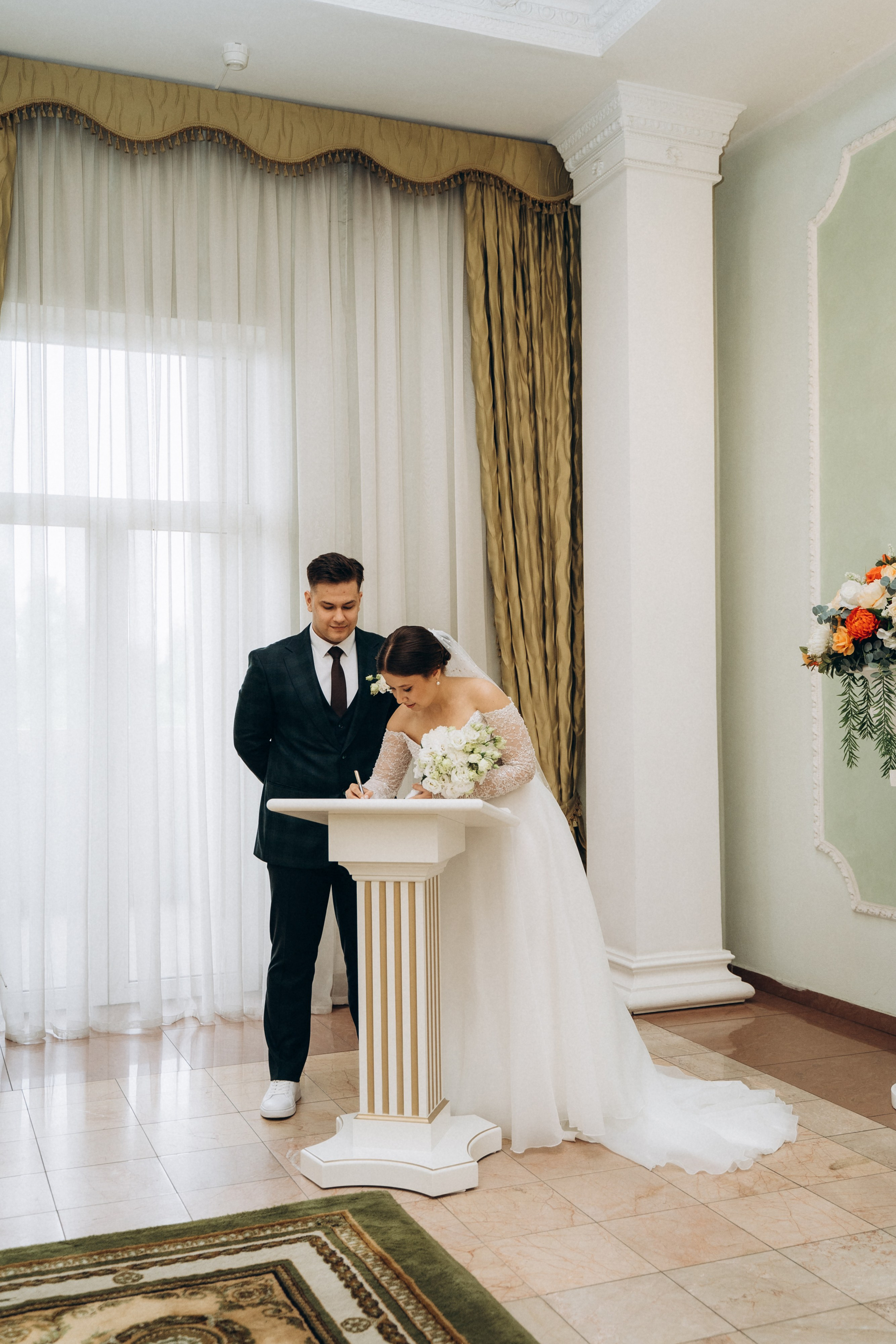 Летняя история любви (Приморский загс + Елагин остров). Фотограф в Санкт-Петербурге — Лучина Екатерина