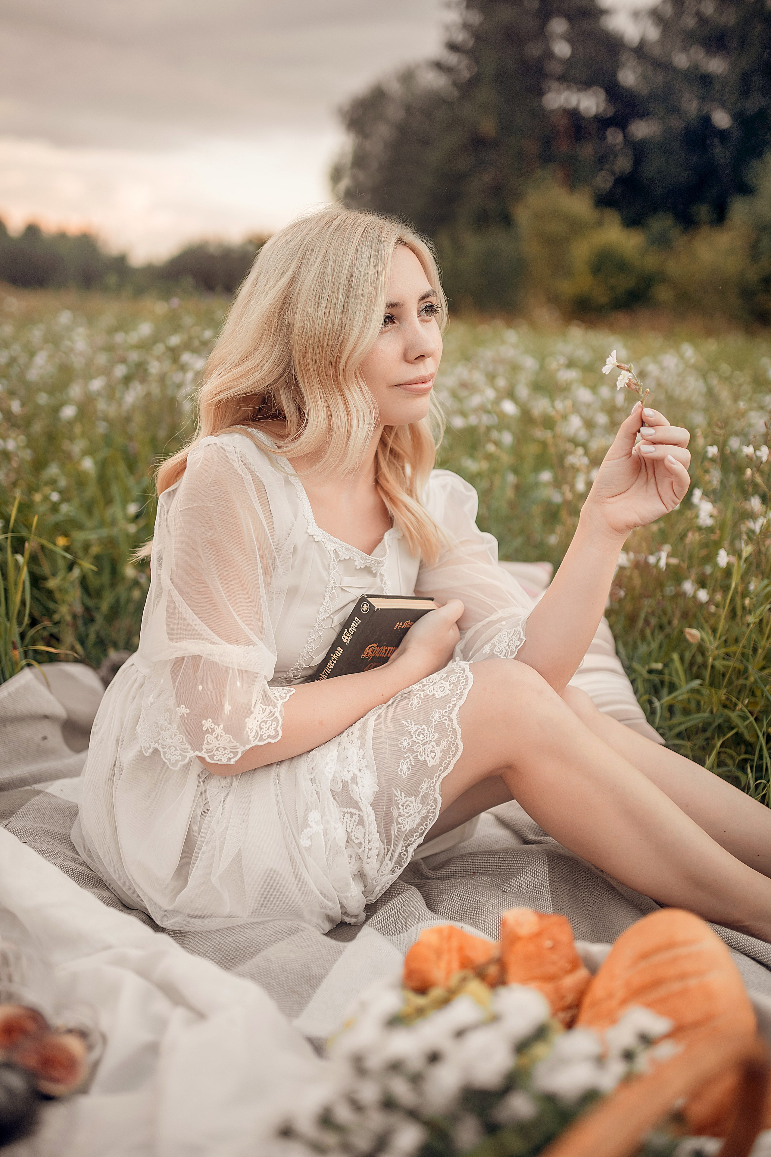 Волшебная поляна цветов. Свадебный, семейный и детский фотограф в Москве и области