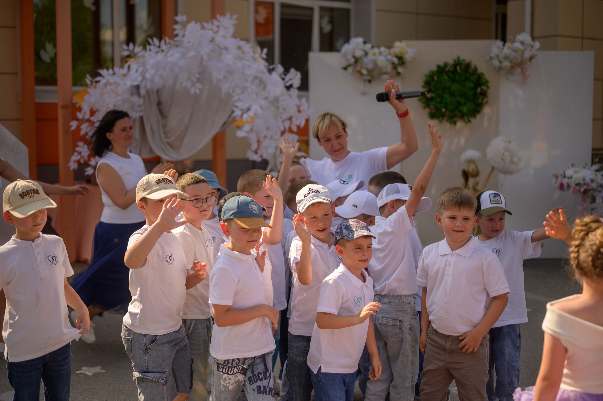 Репортаж выпускного группа «Фантазёры» 3 садик. Фотограф новорожденных, семейный детский в Тюмени Татьяна Морозова