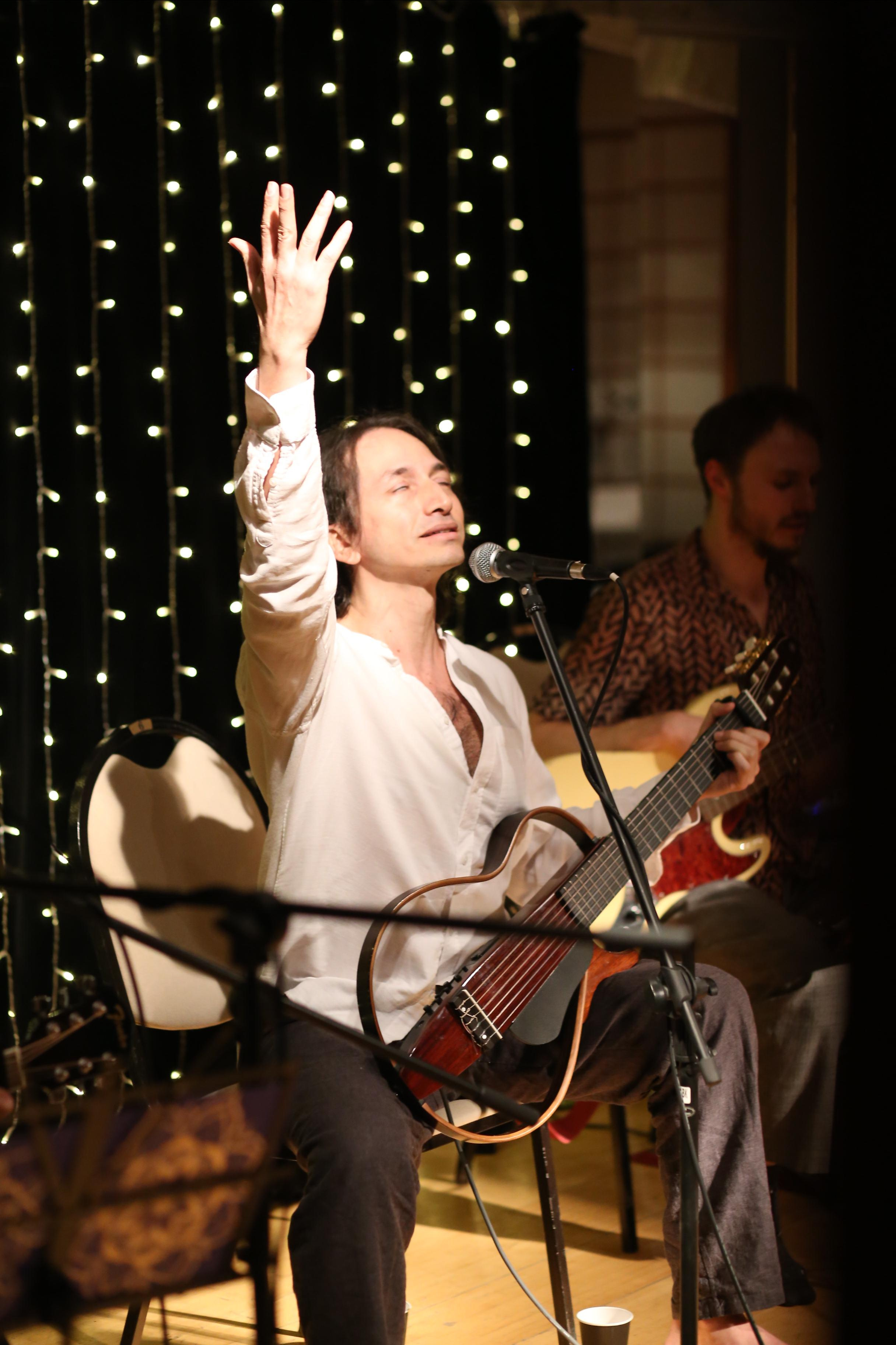 Музыкальный вечер исполнителя. Женский фотограф в Москве Екатерина Борисова Туры для женщин