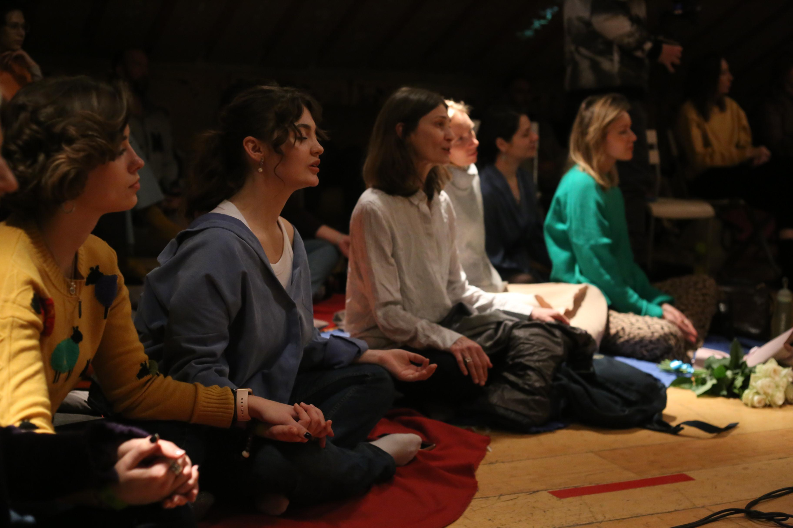 Музыкальный вечер исполнителя. Женский фотограф в Москве Екатерина Борисова Туры для женщин