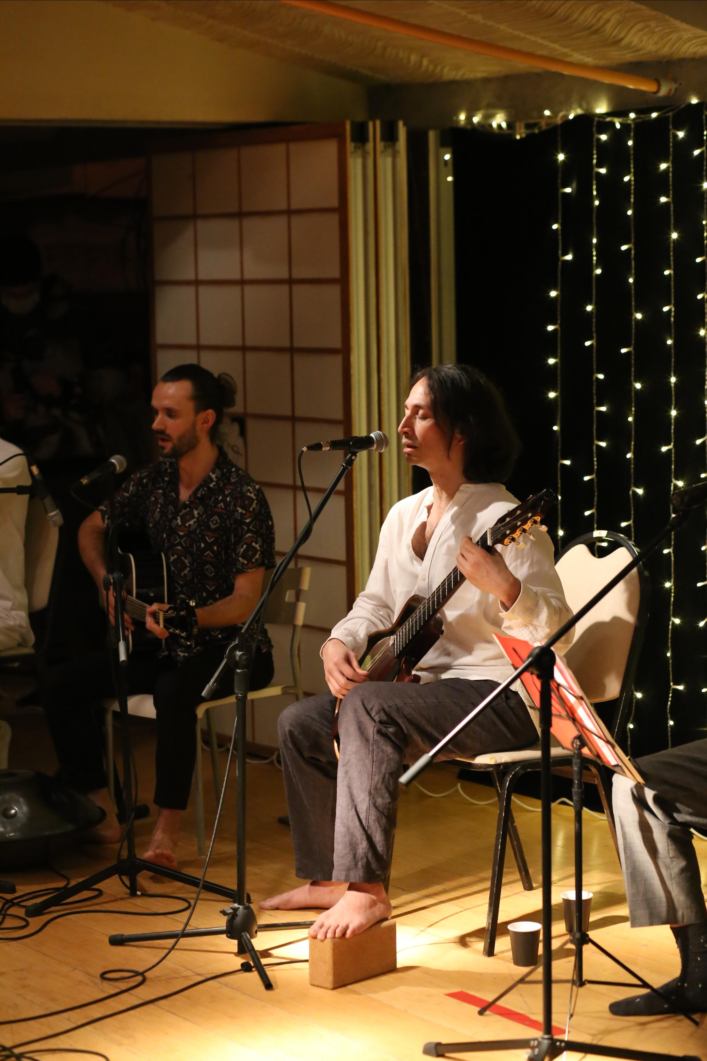 Музыкальный вечер исполнителя. Женский фотограф в Москве Екатерина Борисова Туры для женщин