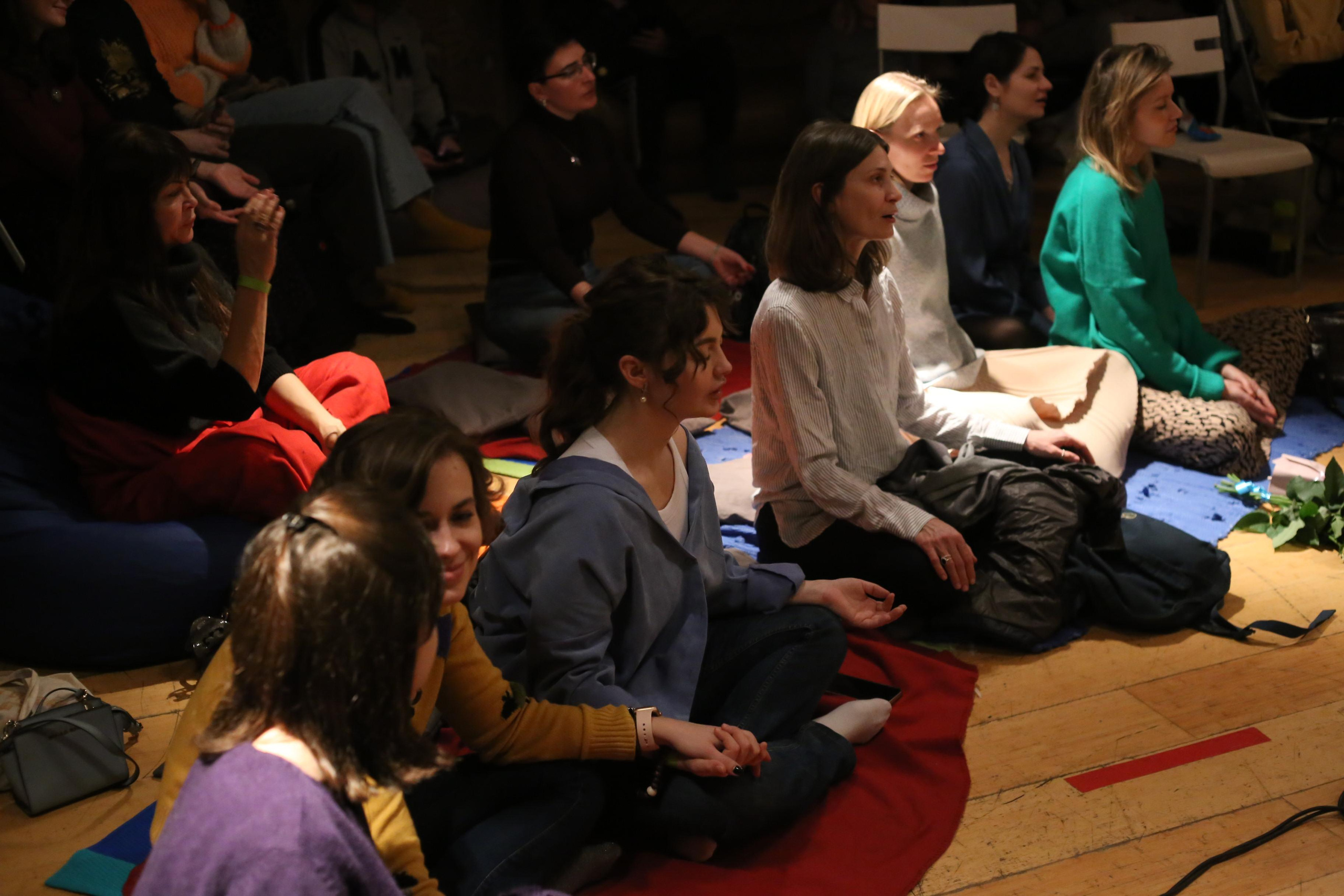 Музыкальный вечер исполнителя. Женский фотограф в Москве Екатерина Борисова Туры для женщин