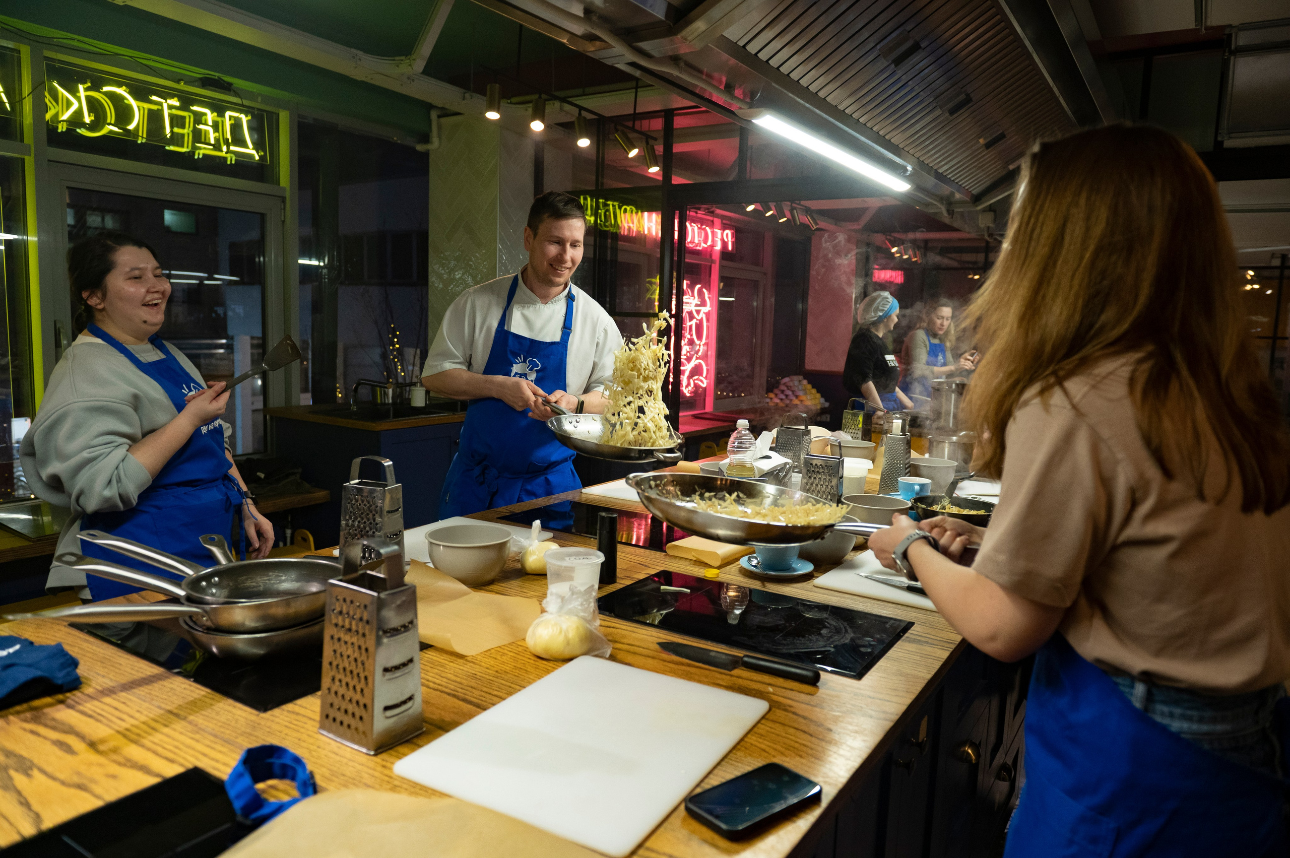 «Добро на кухне» — благотворительная акция. Serg PG Photography — репортажная фотосъемка в Петербурге