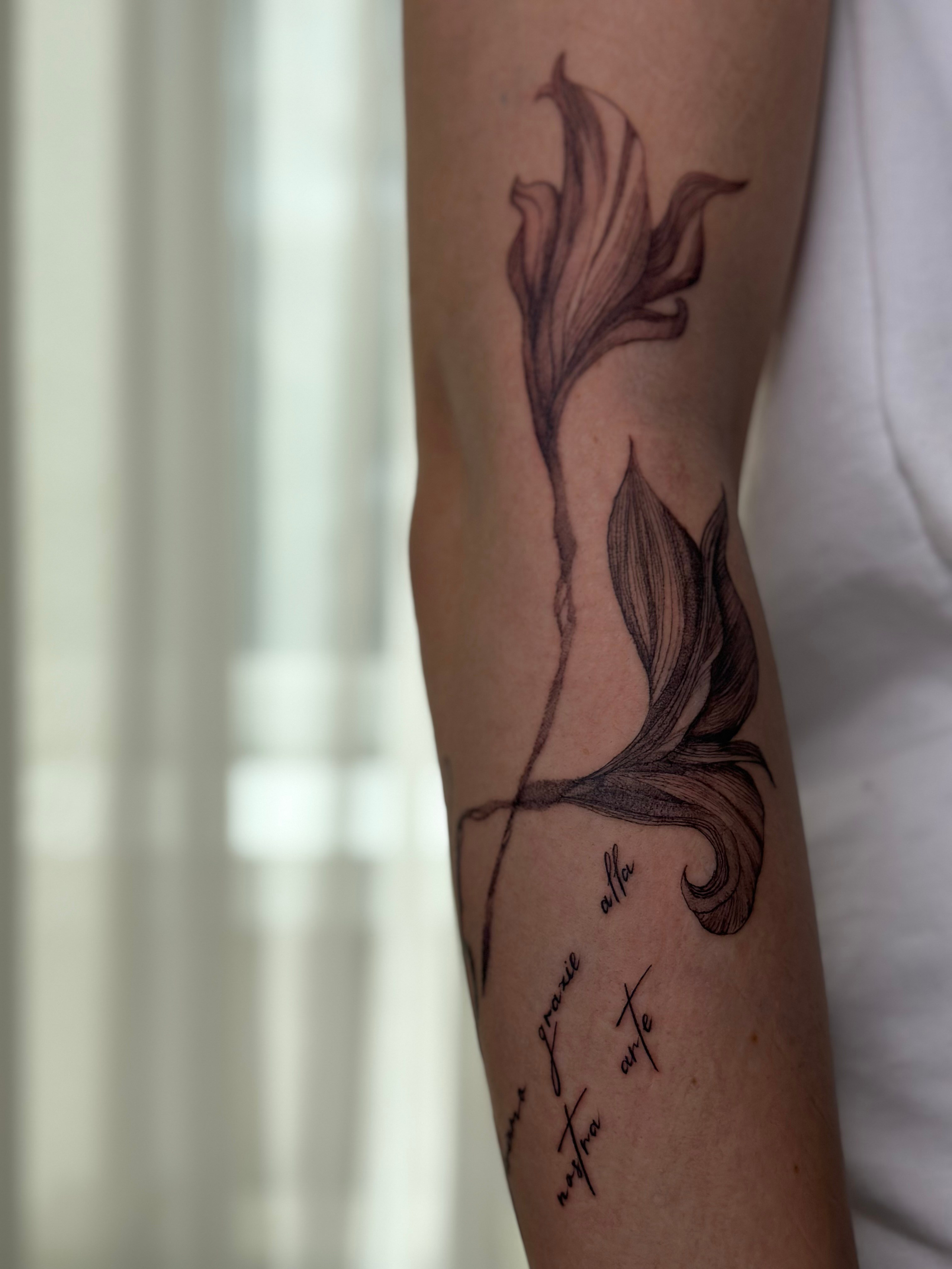 Сеанс тату. Тату мастер Новосибирск