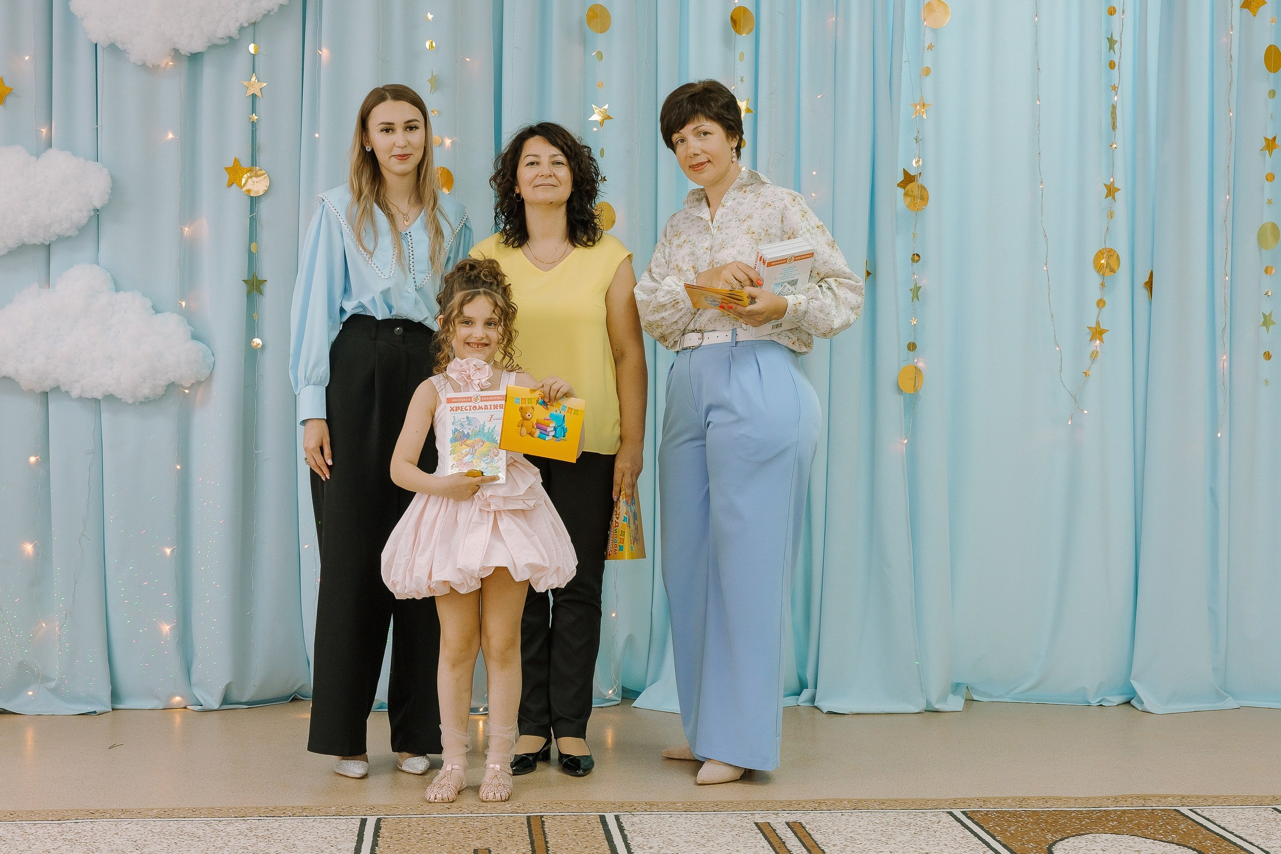 Выпускной в ДС -29. Выпускные альбомы Натальи Бутко: Новороссийск, Анапа, Геленджик