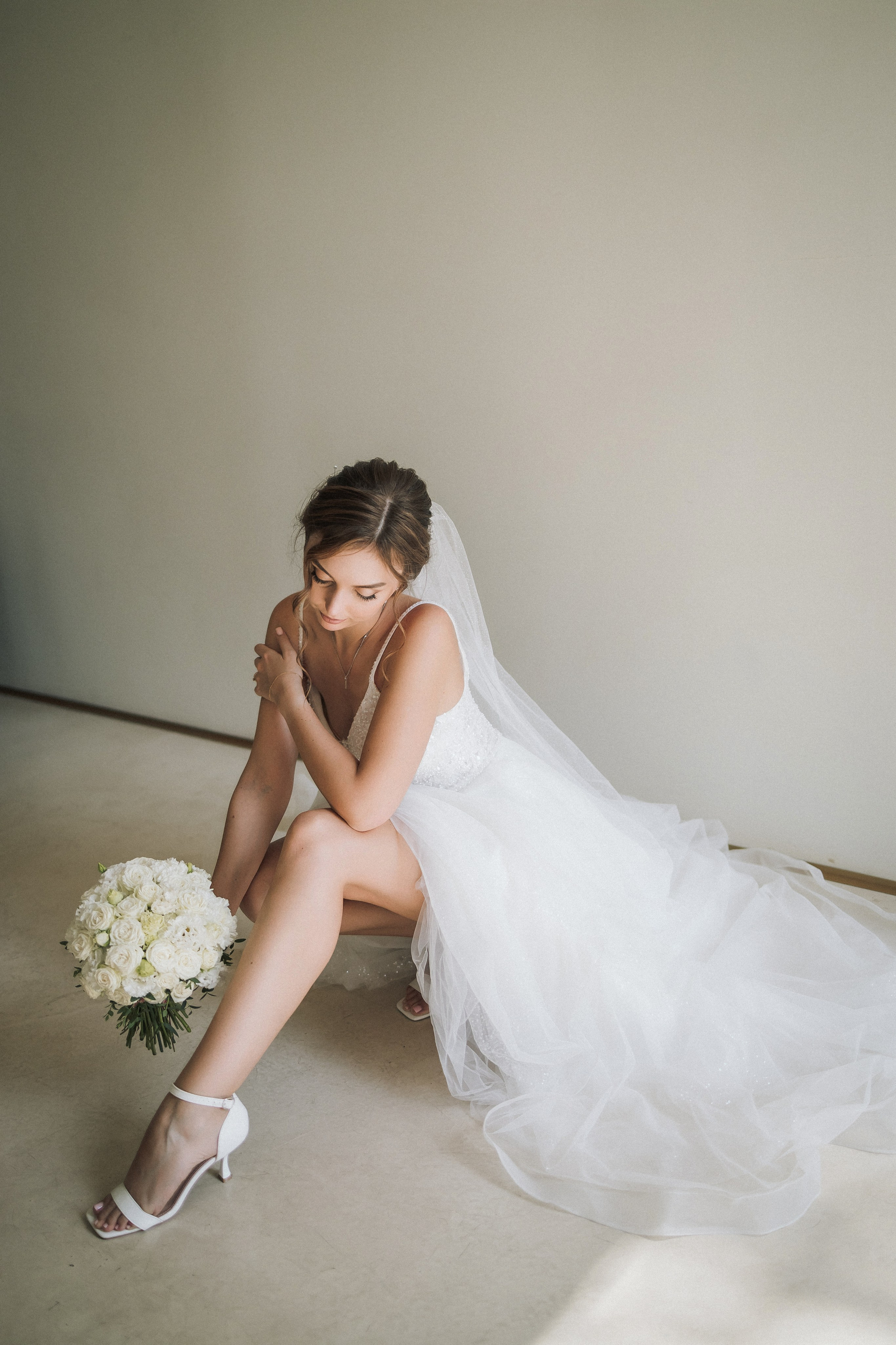 Свадебная прогулка Екатерины и Евгения. Свадебная фотография. Арина Рубах