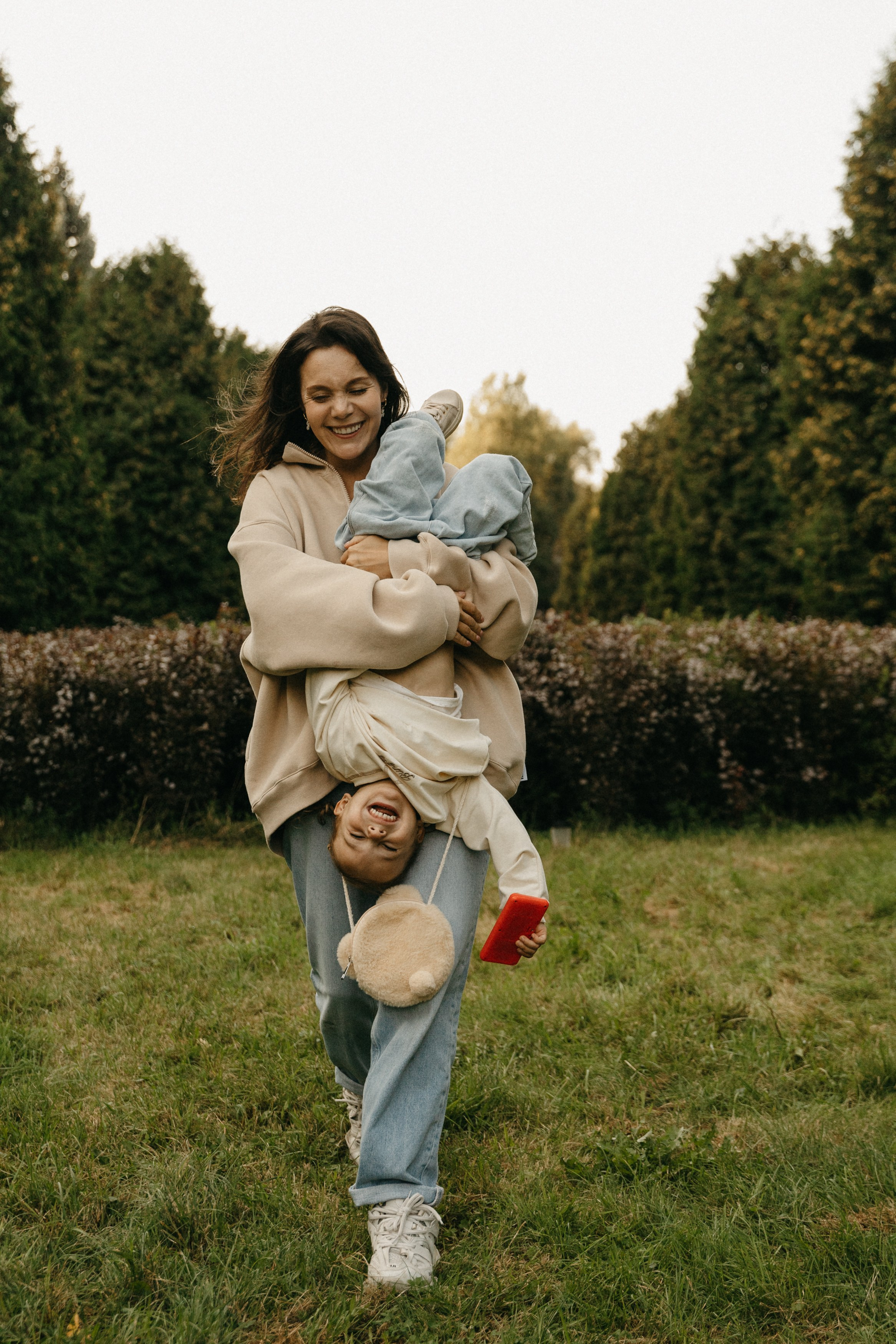 Таня, Миша, Зоя, Нина. Главная