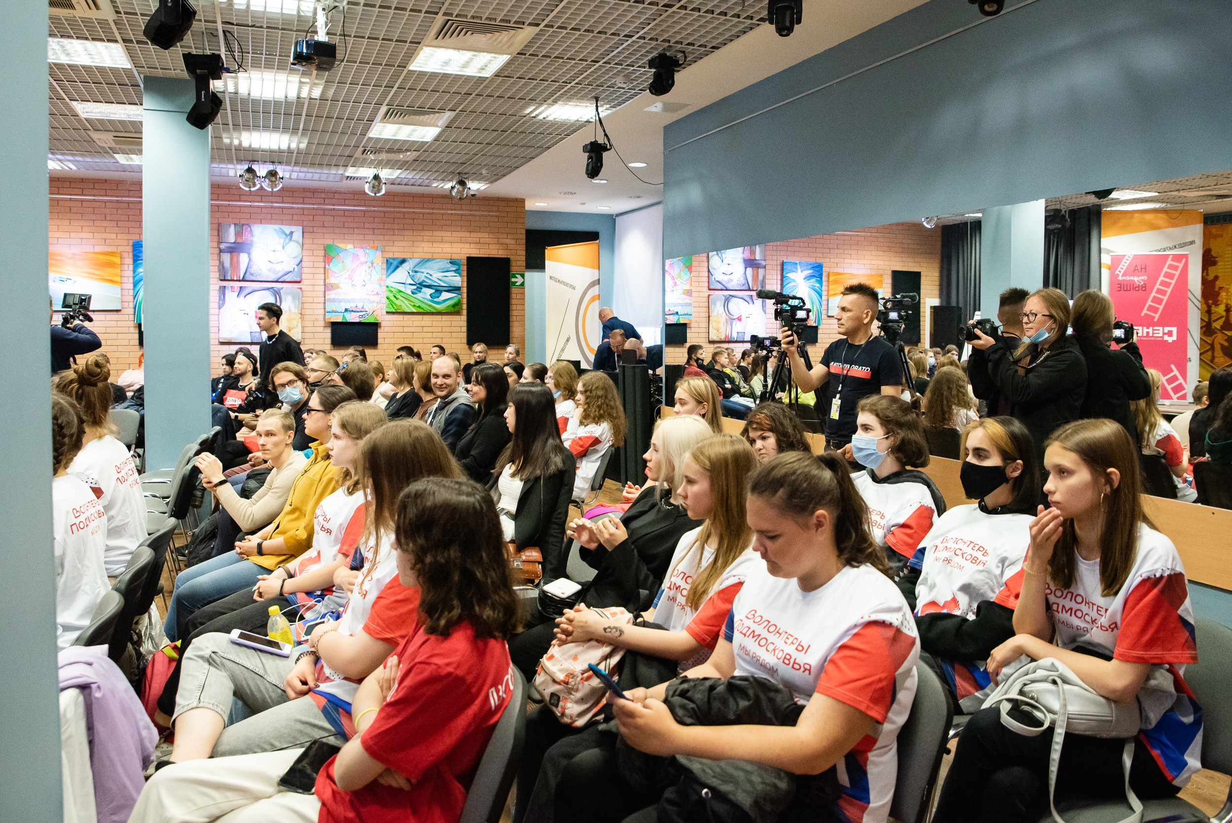 «Город А» Всероссийский цех креативных индустрий. Репортажный и свадебный фотограф в Москве