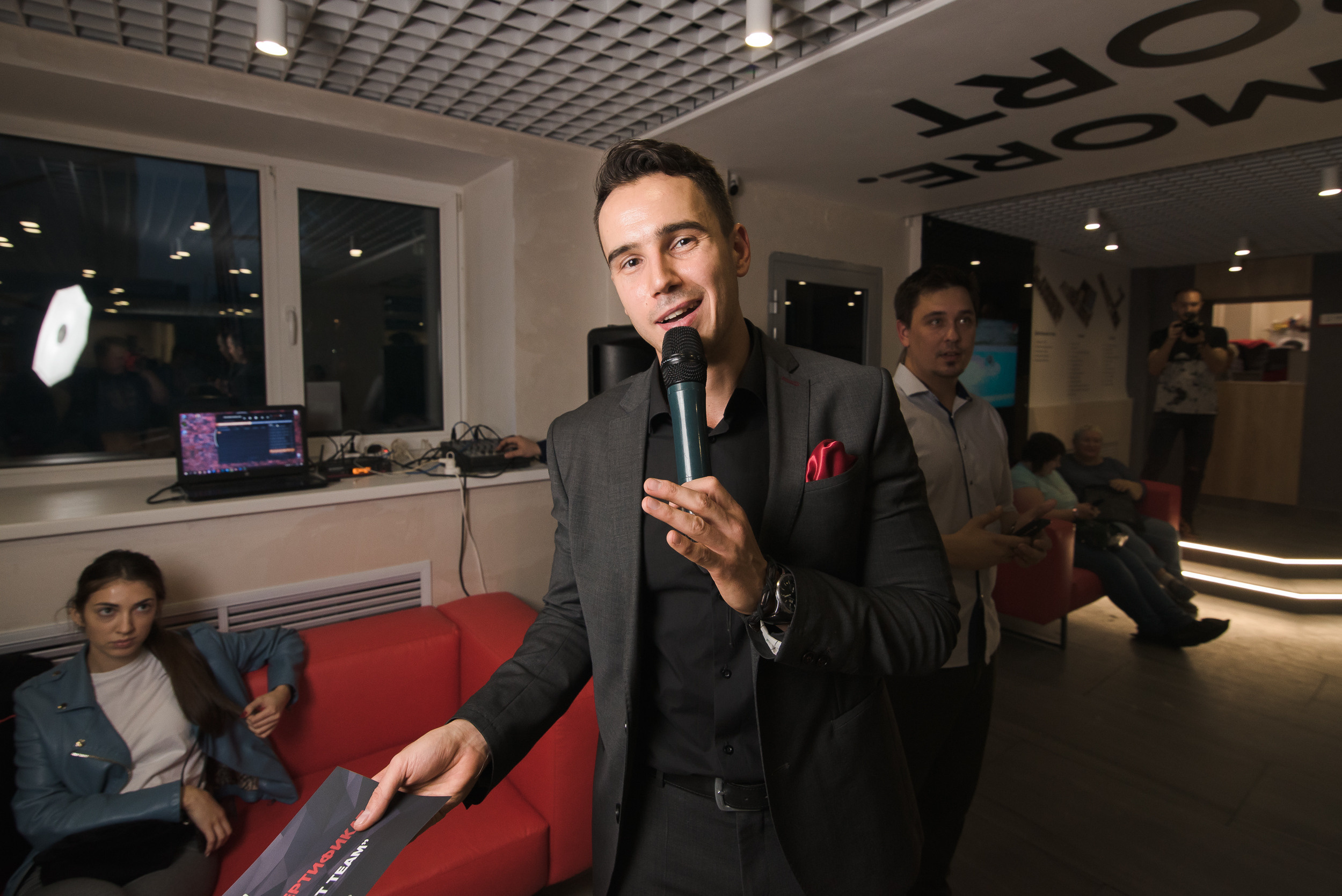 Открытие Loft Fitness 2.0. Репортажный и свадебный фотограф в Москве