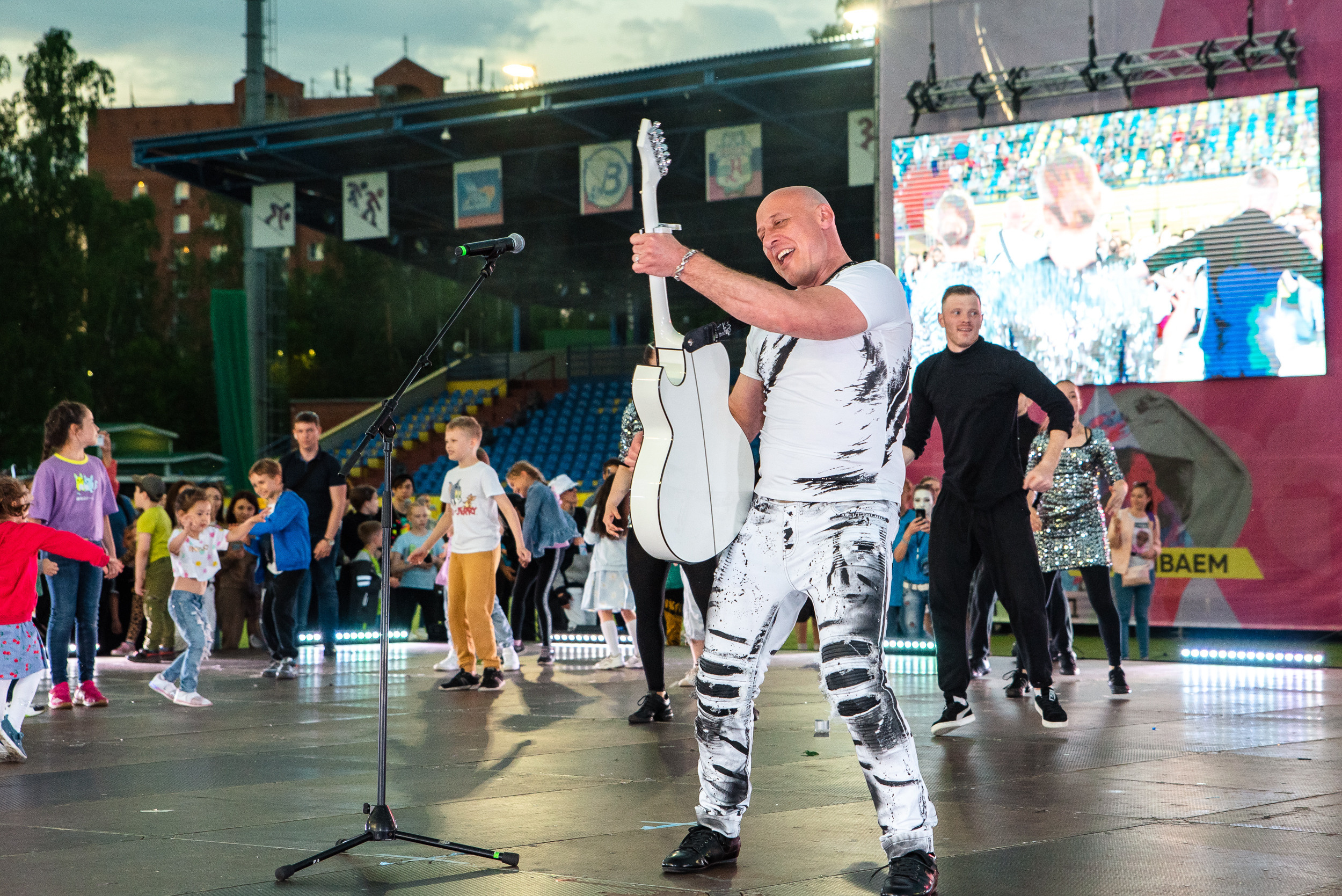«Город А» Всероссийский цех креативных индустрий. Репортажный и свадебный фотограф в Москве