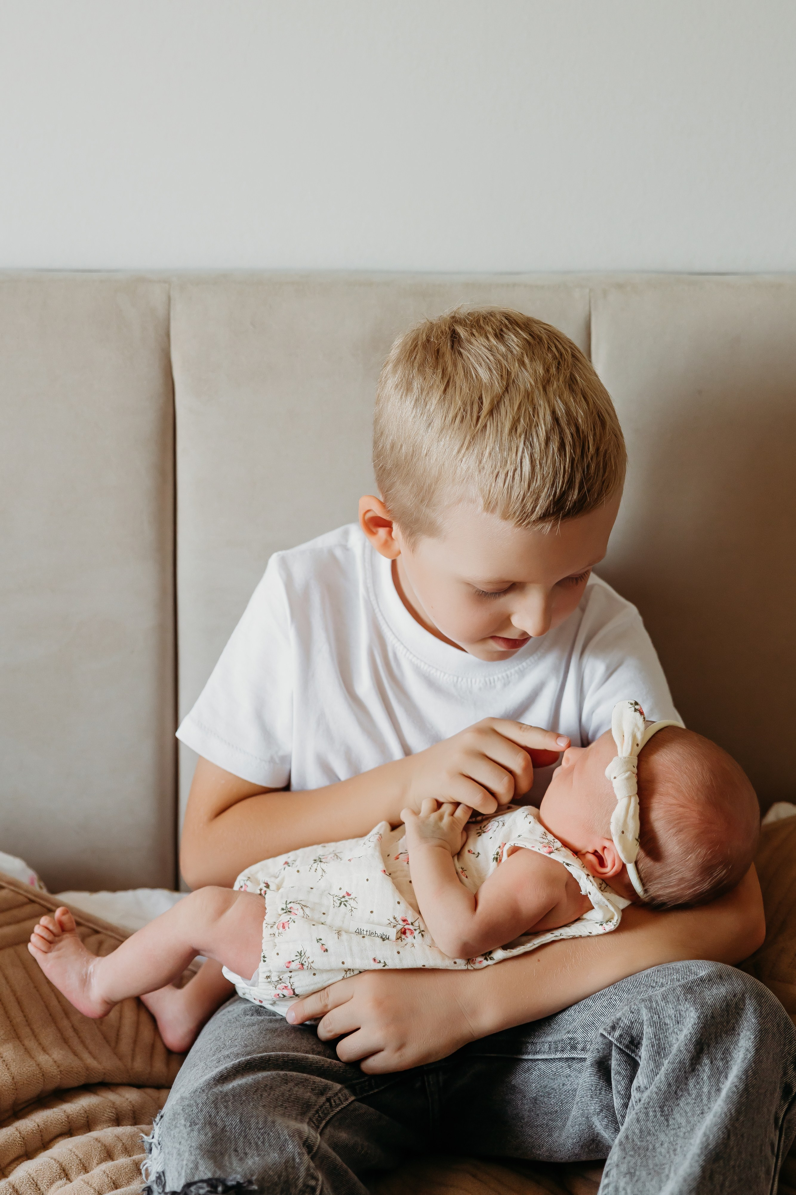 Мия. Семейный и детский фотограф в Краснодаре. Фотограф новорожденных. Фотограф ньюборн. Фотограф родов Краснодар. Катя Угнивенко