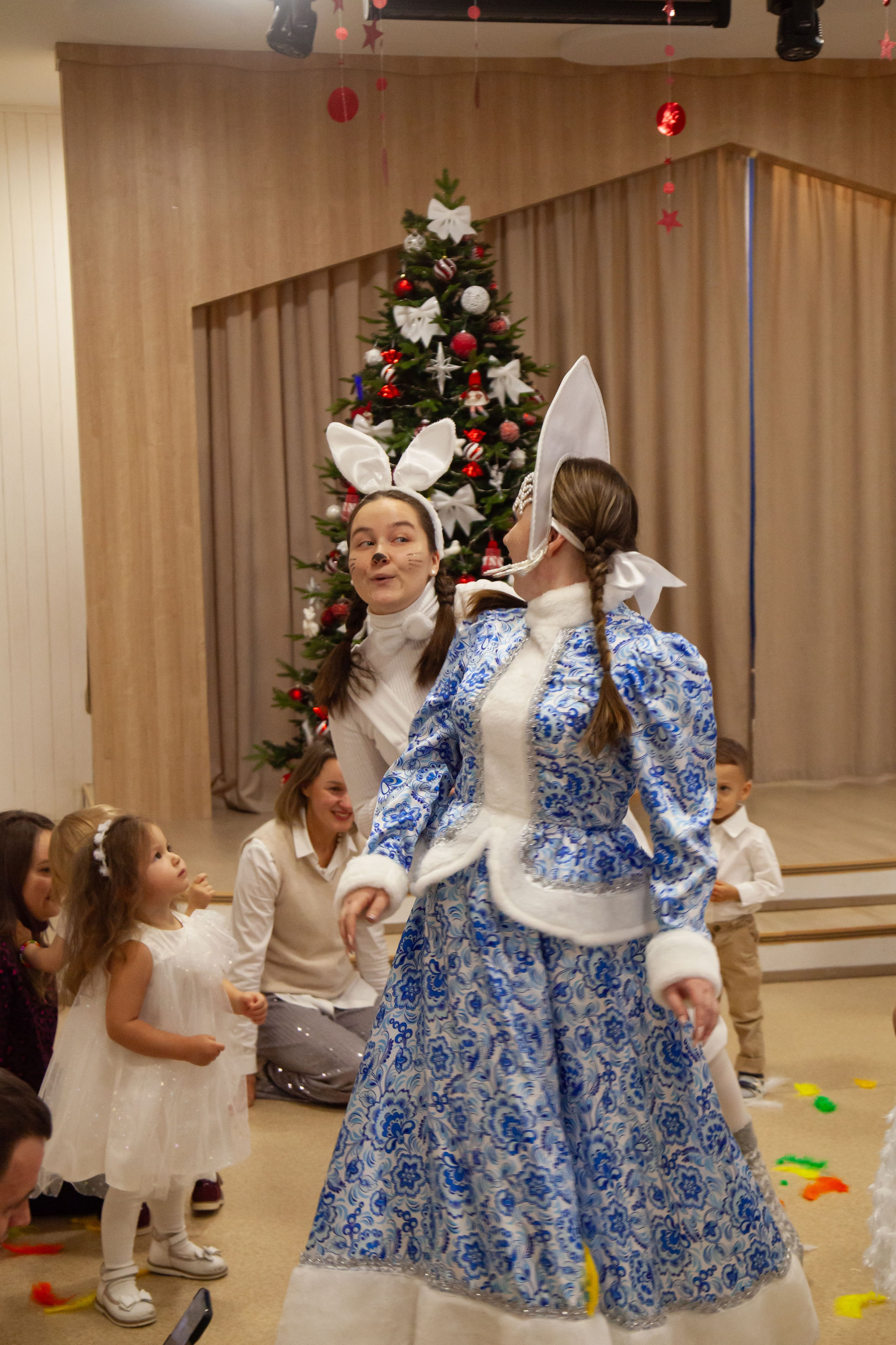 Новогодний утренник. 19.12.23. Профессиональное фото в Казани: от идеи до результата. Фотограф Яна Мур