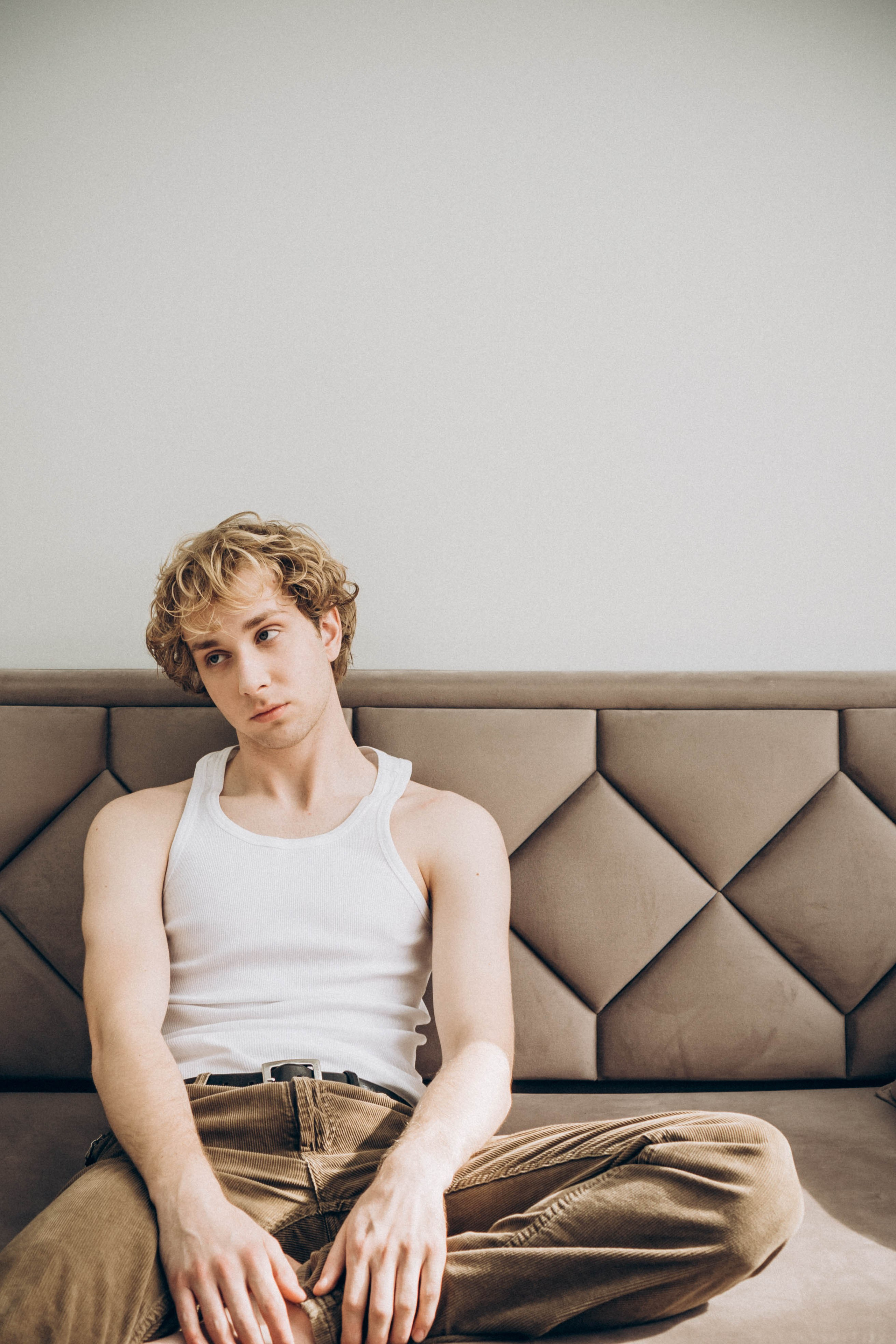 СВАДЕБНАЯ СЬЕМКА В ОТЕЛЕ. СБОРЫ ЖЕНИХА И НЕВЕСТЫ И ТАКЖЕ ТОР И ПОДГОТОВКА К ПРОГУЛКЕ. Профессиональный фотограф, Санкт-Петербург — Виктория Богомолова