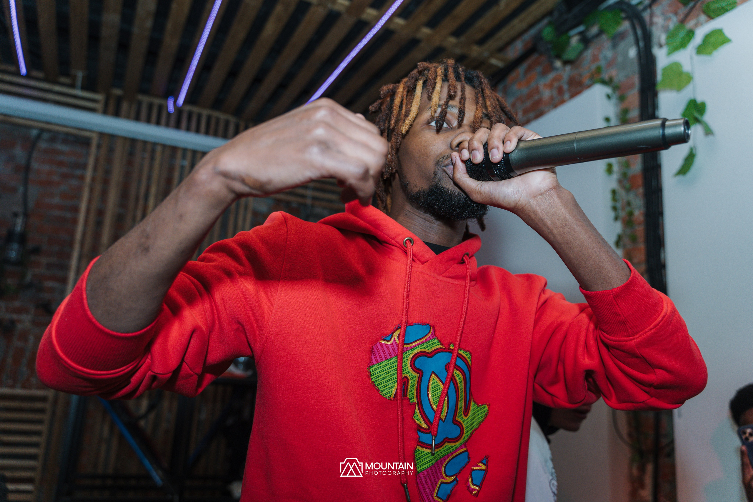 El Natic Album presntation. Я занимаюсь событийной, свадебной, товарной, студийной… фотографией