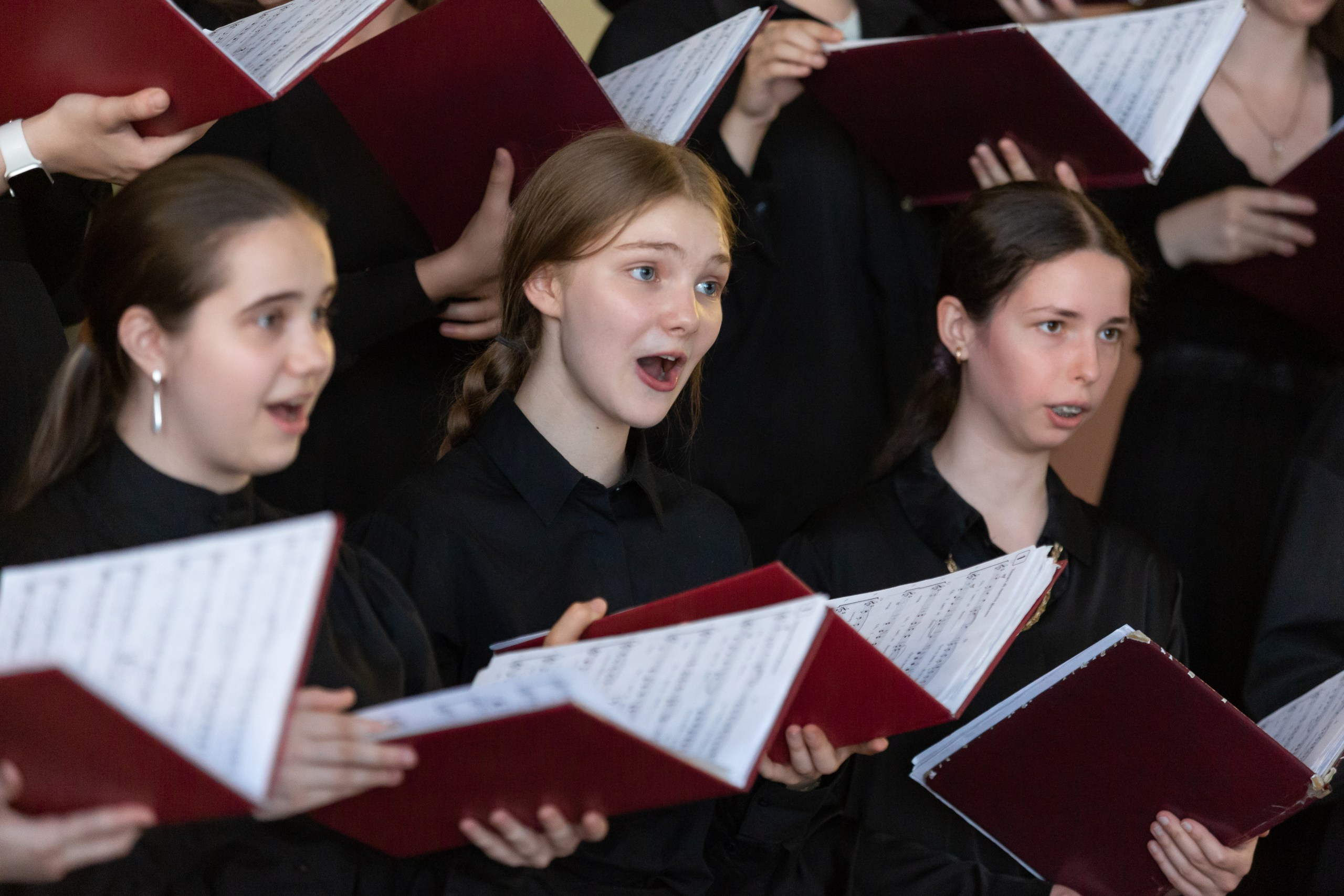 29.05.2024 Училище имени Н.А. Римского-Корсакова. Семейный и детский фотограф в Санкт-Петербурге Пуликов Дмитрий