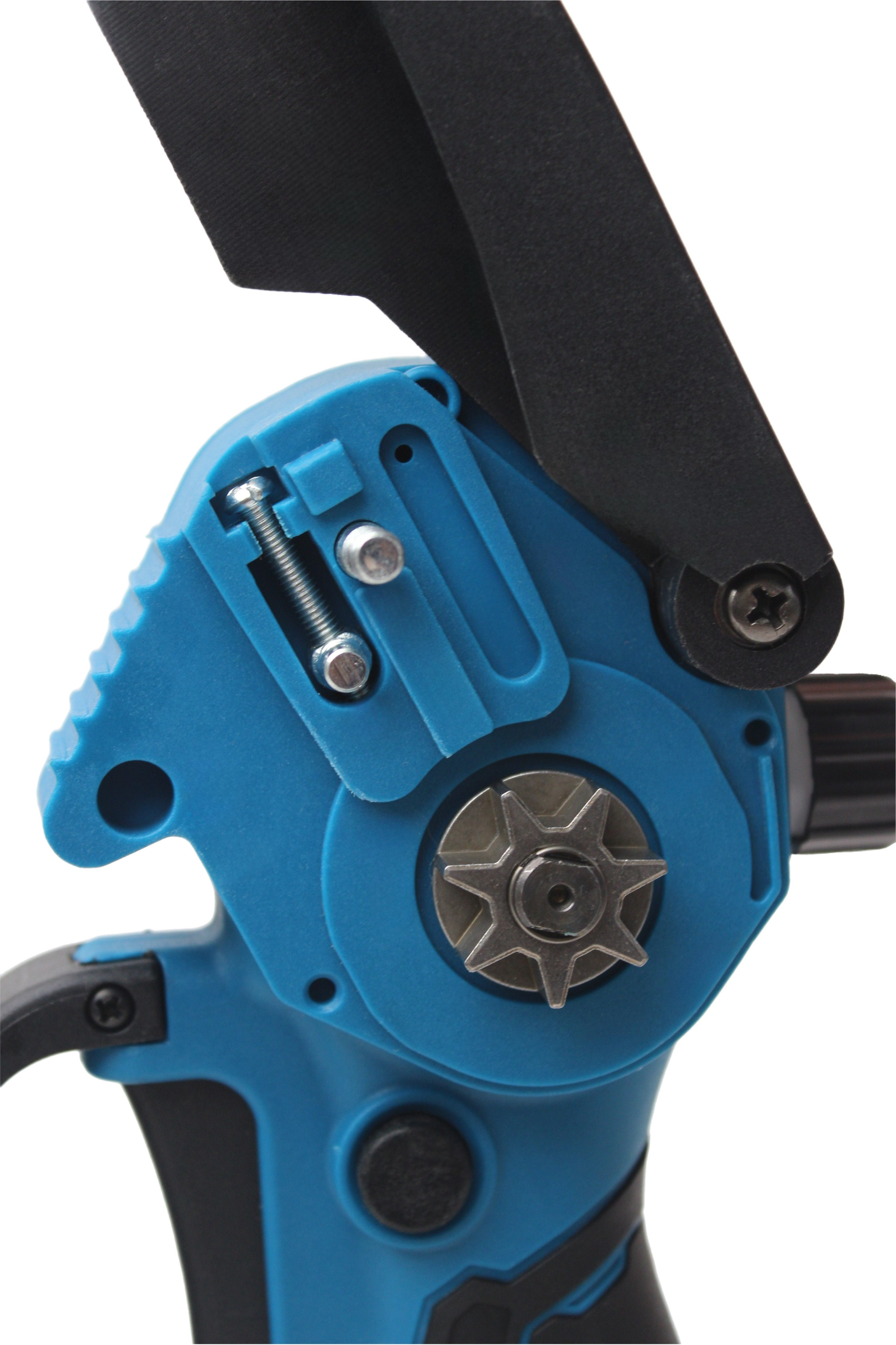 Каталог на белом фоне. Съёмка одежды для маркетплейсов и брендов Morozova Production