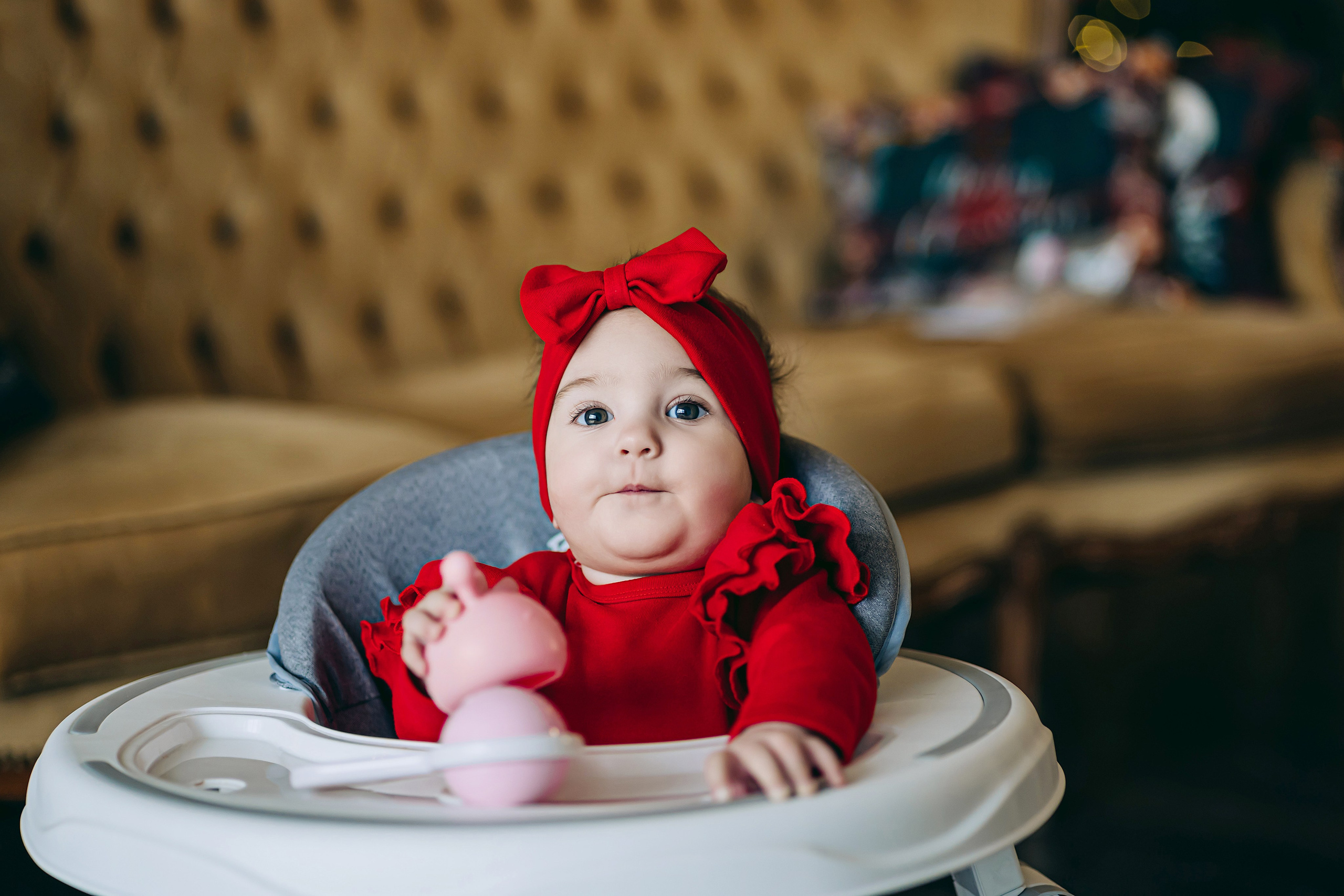 Семейная фотосессия в студии с ребенком