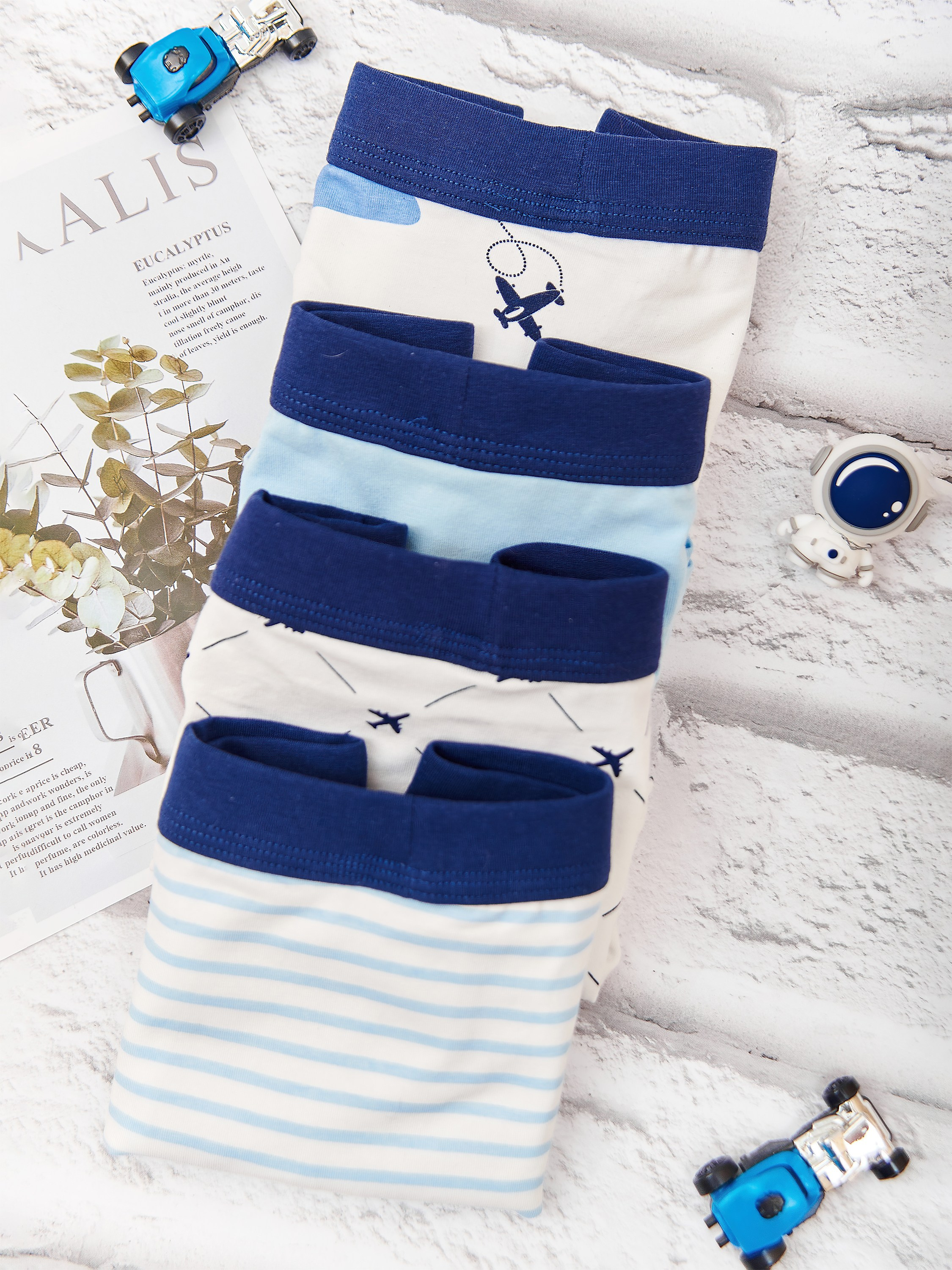 Десткие трусики. Контент фотограф для бизнеса и маркет-плейсов