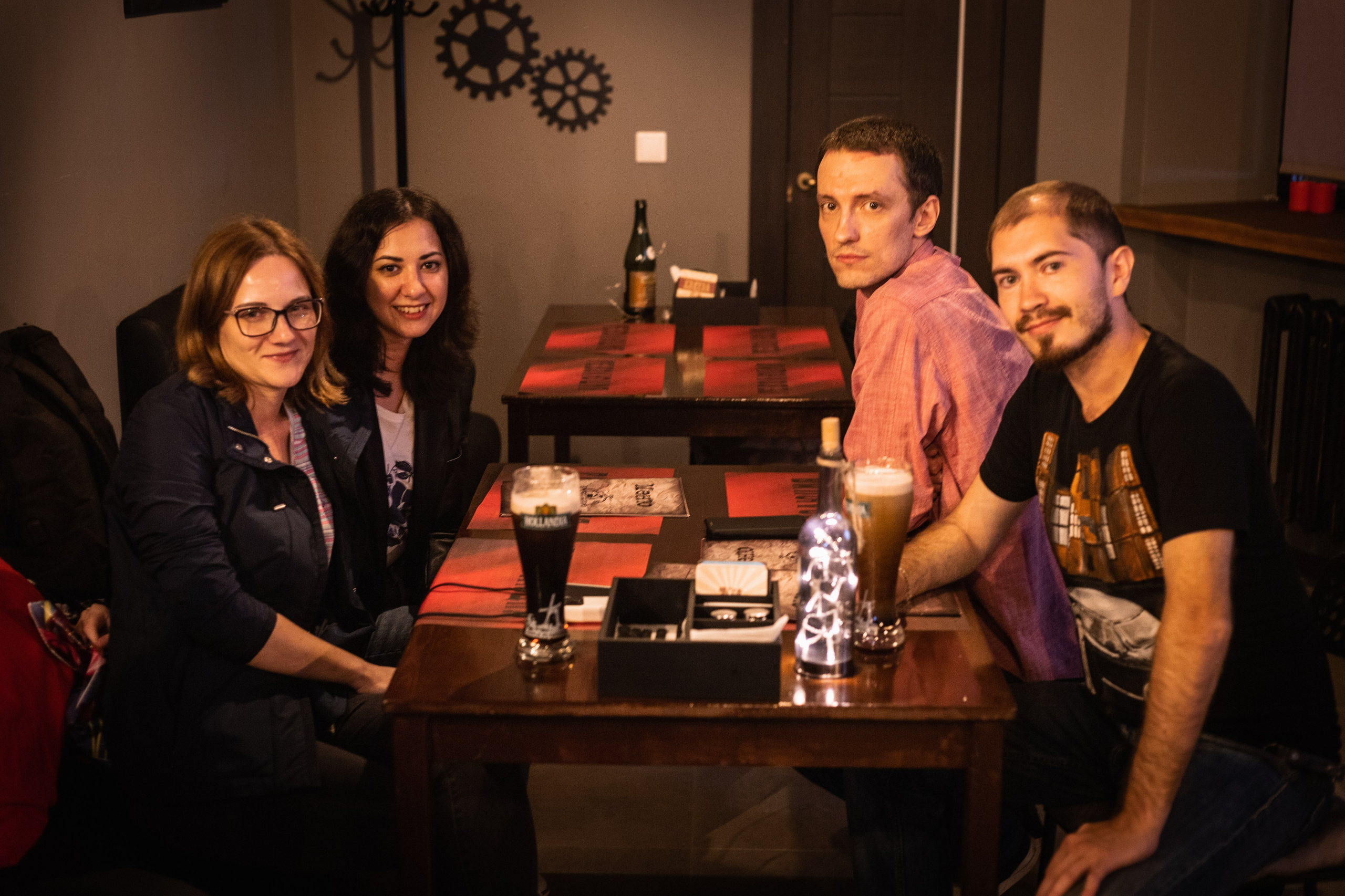 Паб Революция. Фотограф Денис Лесковский (Тюмень)