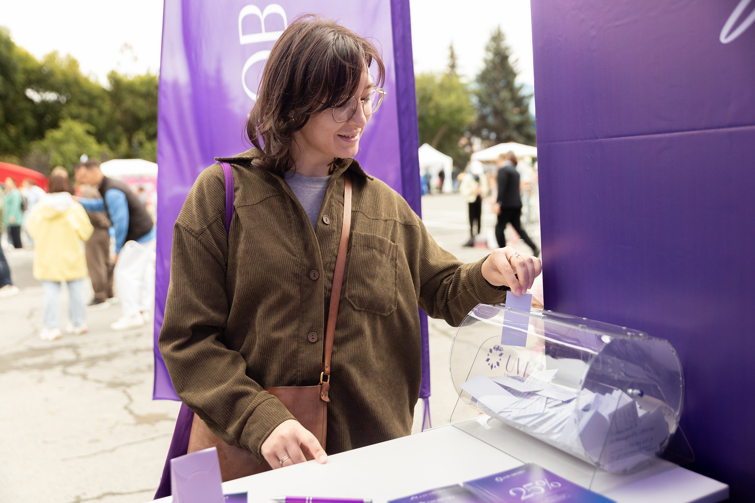 День города. Телеканал «Ювелирочка». Фотограф Тюмень