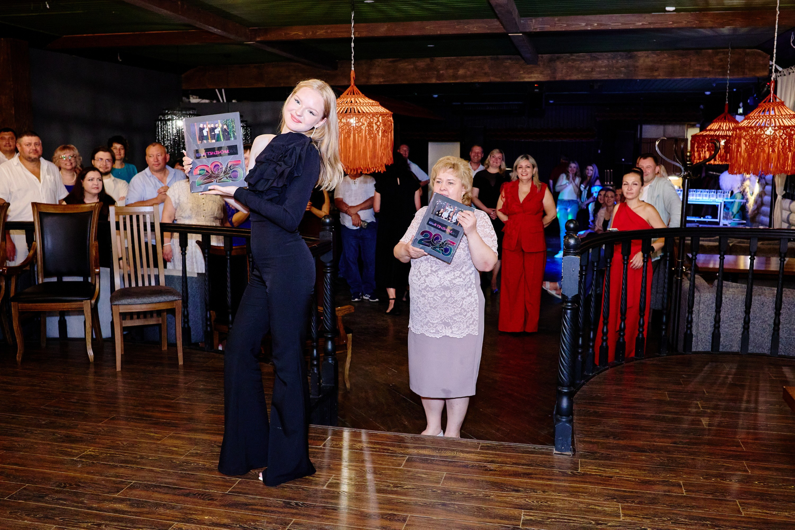 Выпускной 35 Сош. Фотограф Выпускные альбомы Таганрог Сергей Коробченко