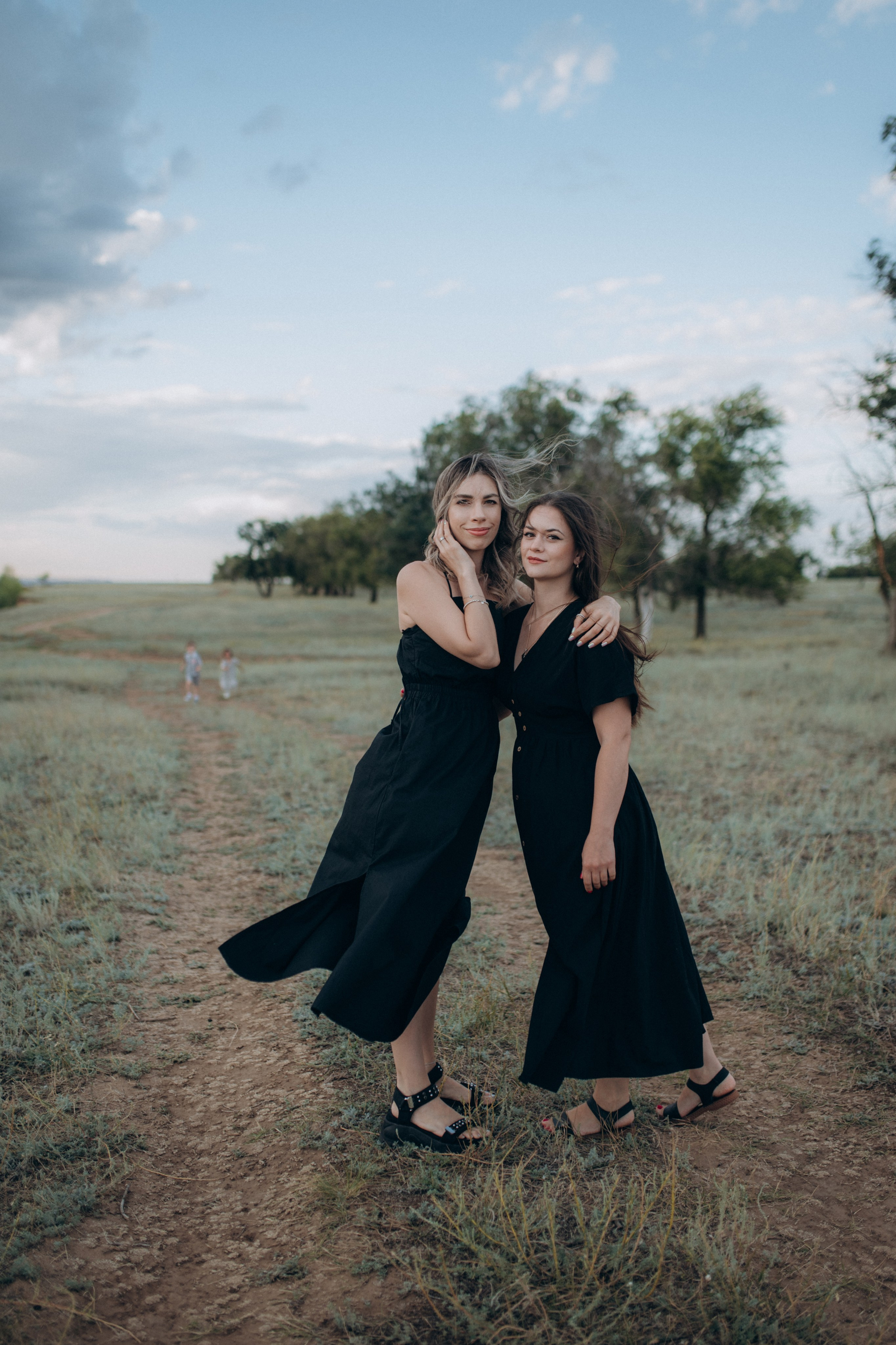 Наташа, Степа, Василиса, Лера. Www.ostermiller.ru