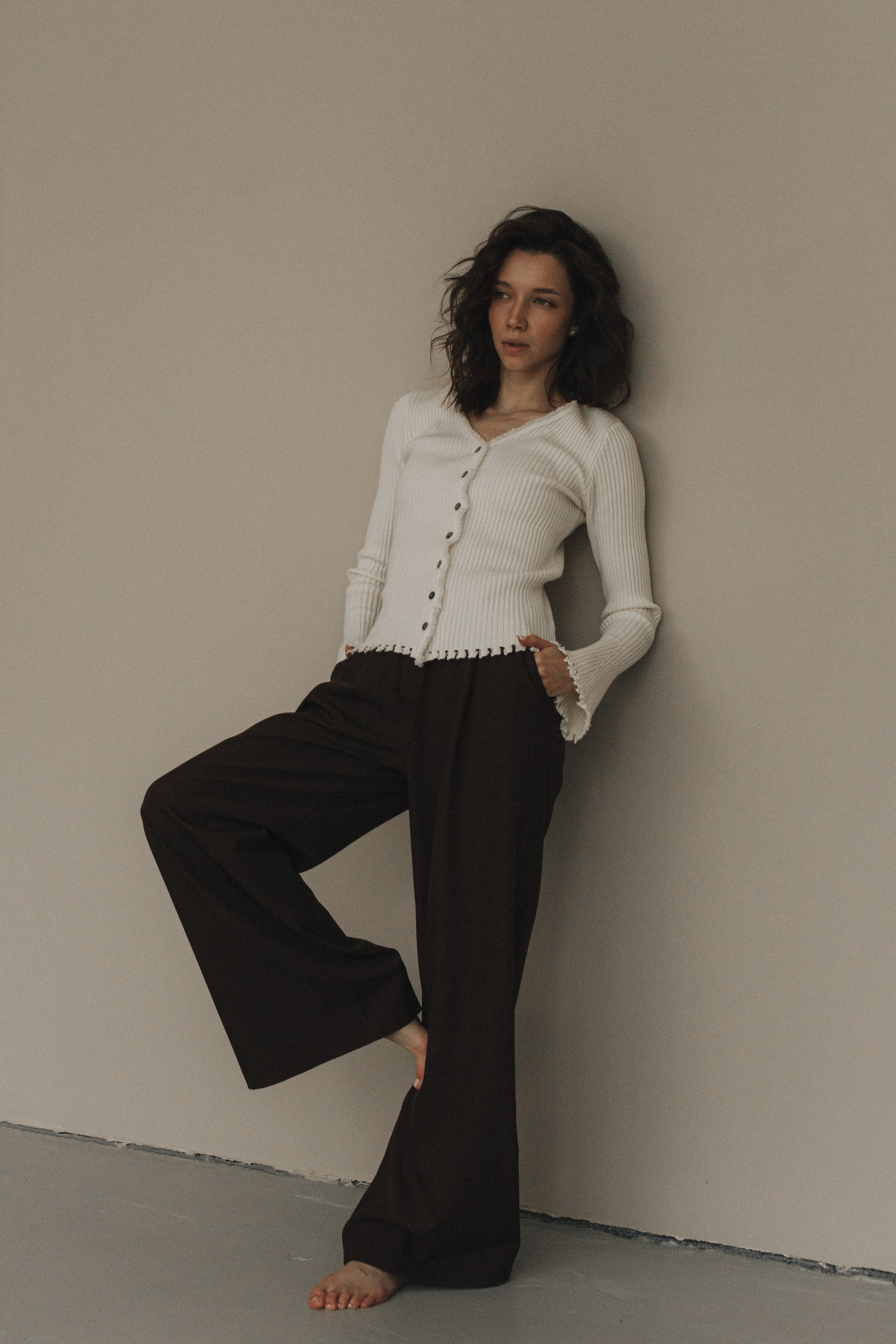 Софья. Весенняя фотосессия в студии. Семейный и женский фотограф Москва Юлия Левада