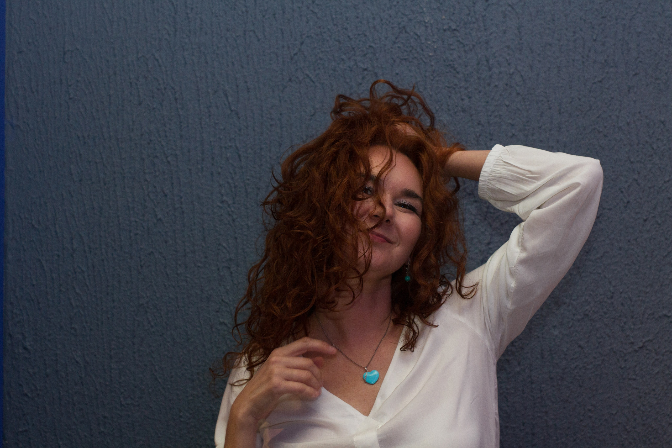 Атмосферный день рождения на закате в Севкабель лофт. Свадебный, семейный и контент фотограф в Санкт- Петербурге Елена Грие