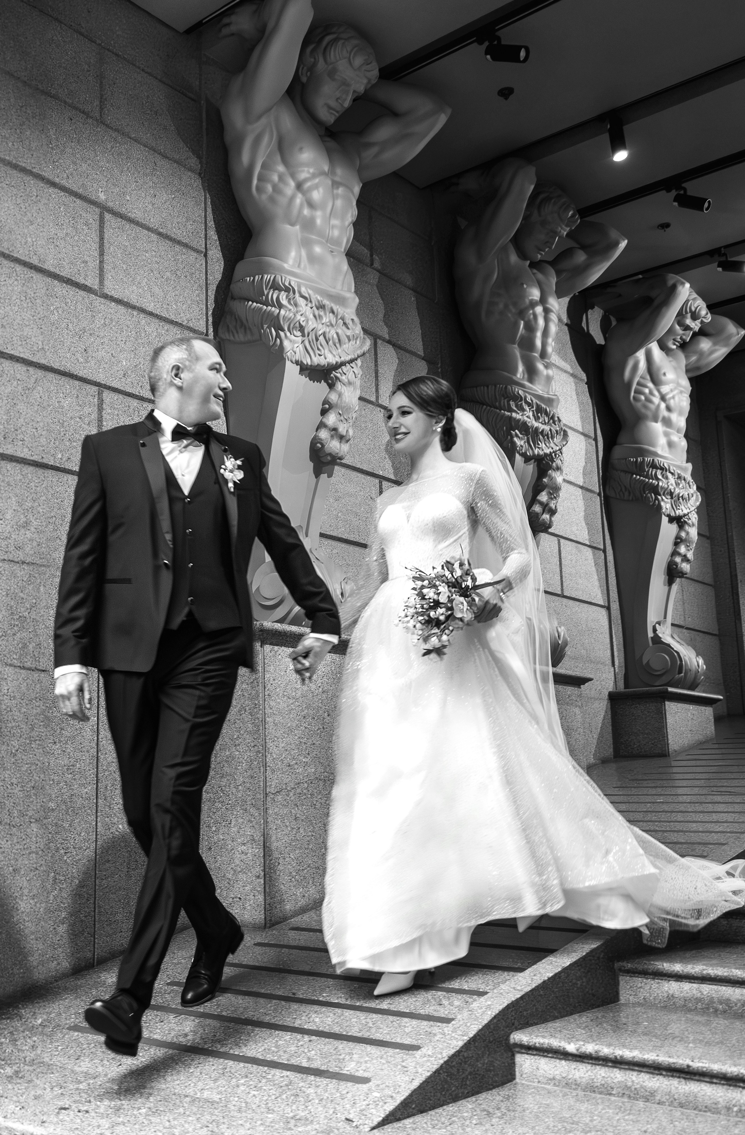 Свадебный образ. Профессиональный топ стилист по прическам и макияжу