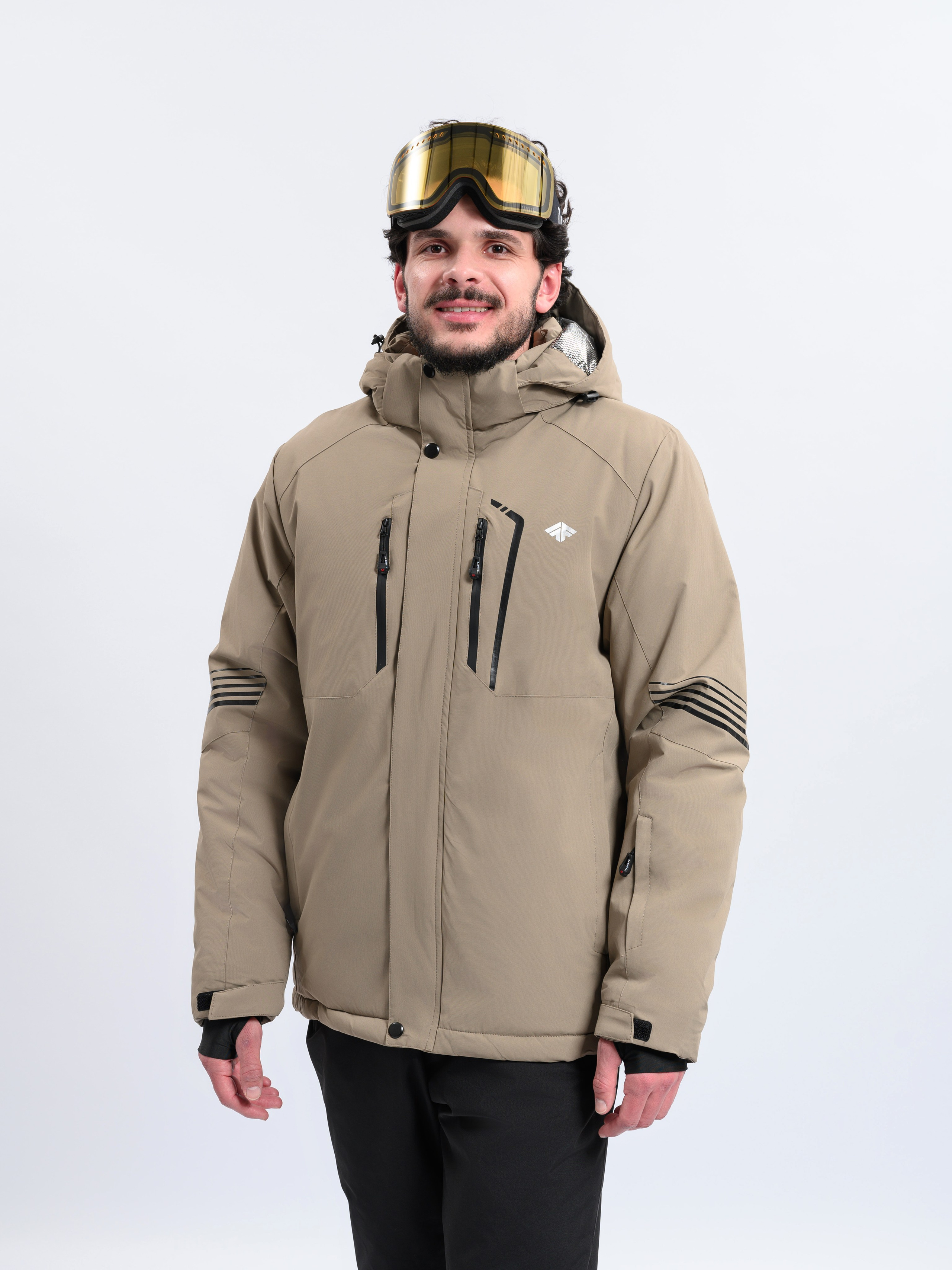 МОДЕЛЬ ДЕНИС. Студия рекламной и предметной съемки товаров WELKO Studio