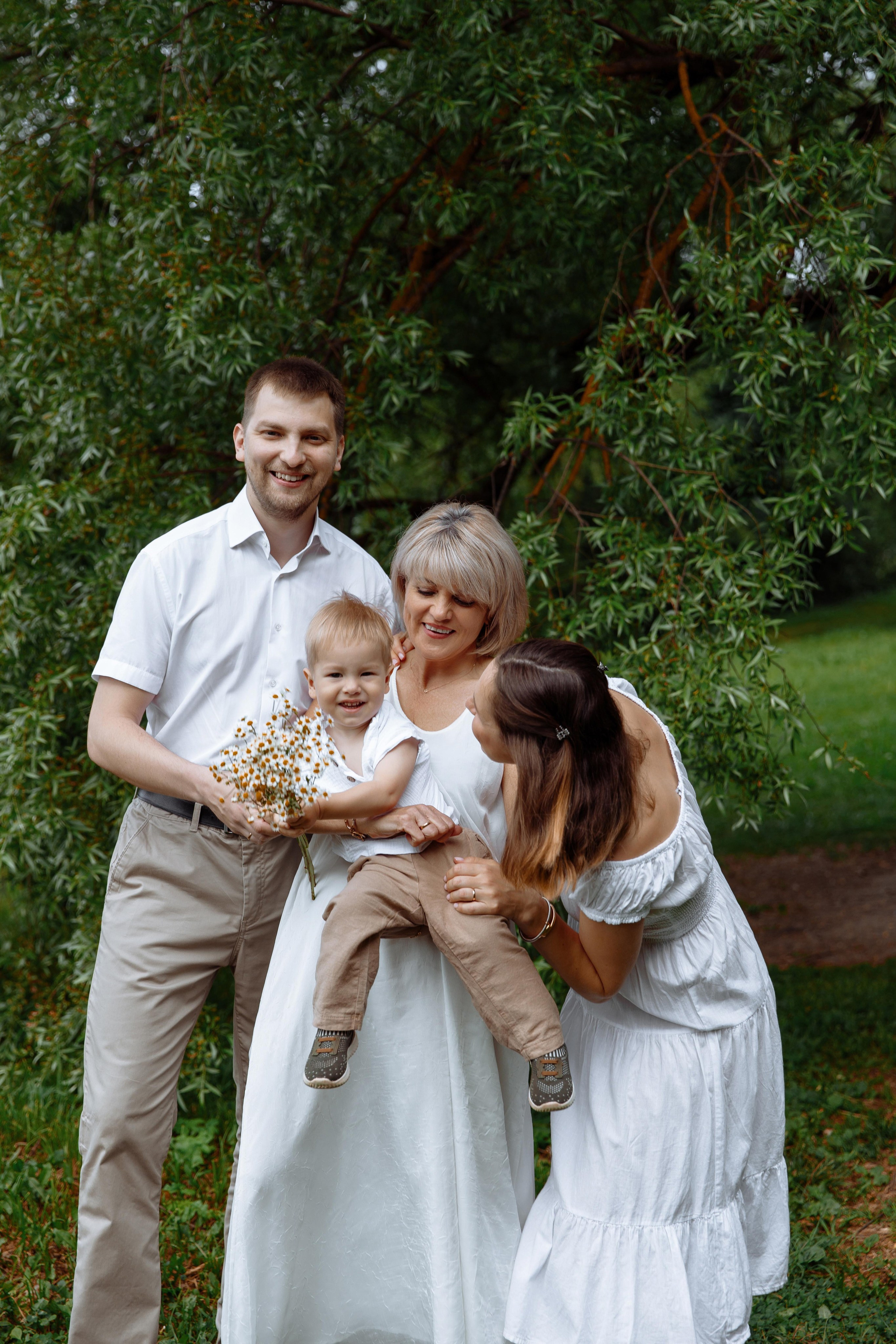 Фотосессия беременности в усадьбе Валуево. Фотограф Александра Сыщенко