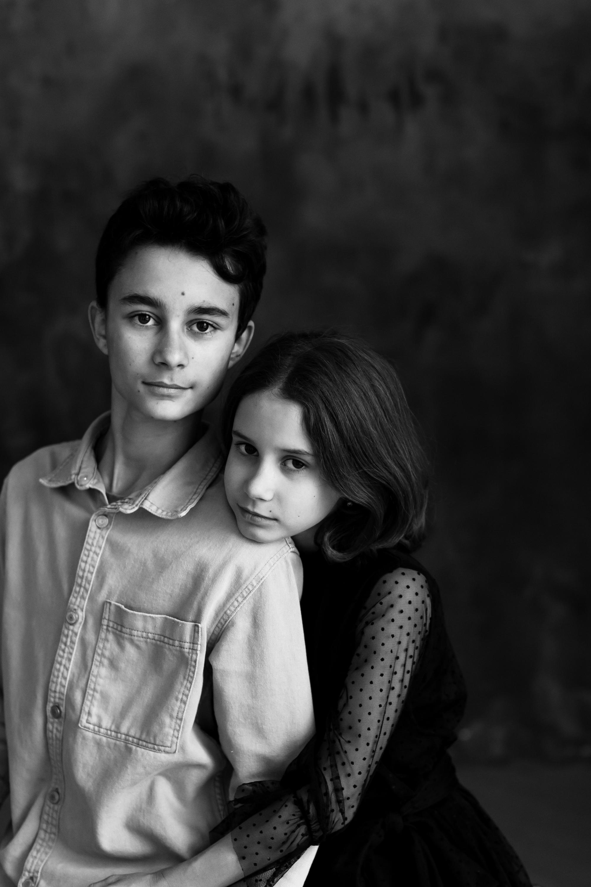 Настя, Веня, Майя и кот. Портретный творческий фотограф в Москве Надя Дудник