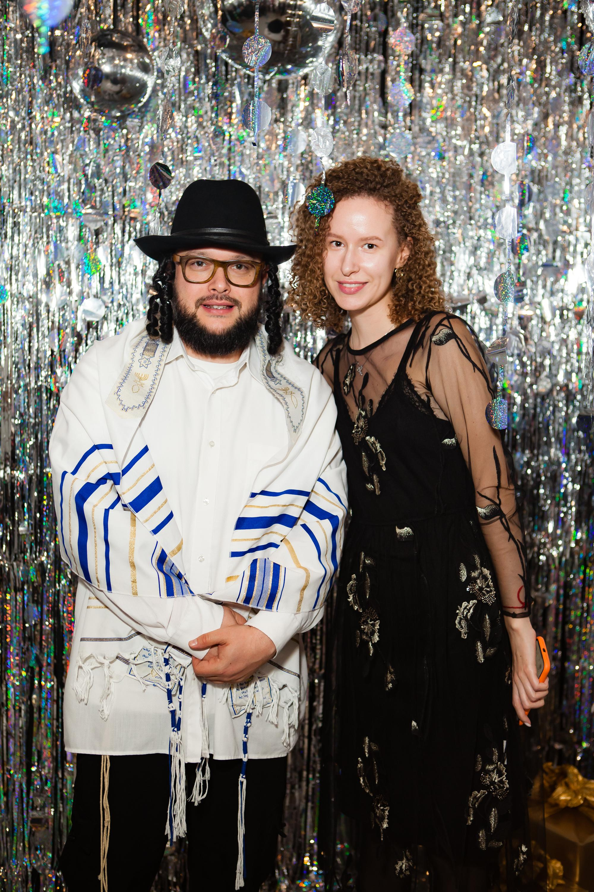 Новогодний корпоратив компании «Спич». Портретный творческий фотограф в Москве Надя Дудник