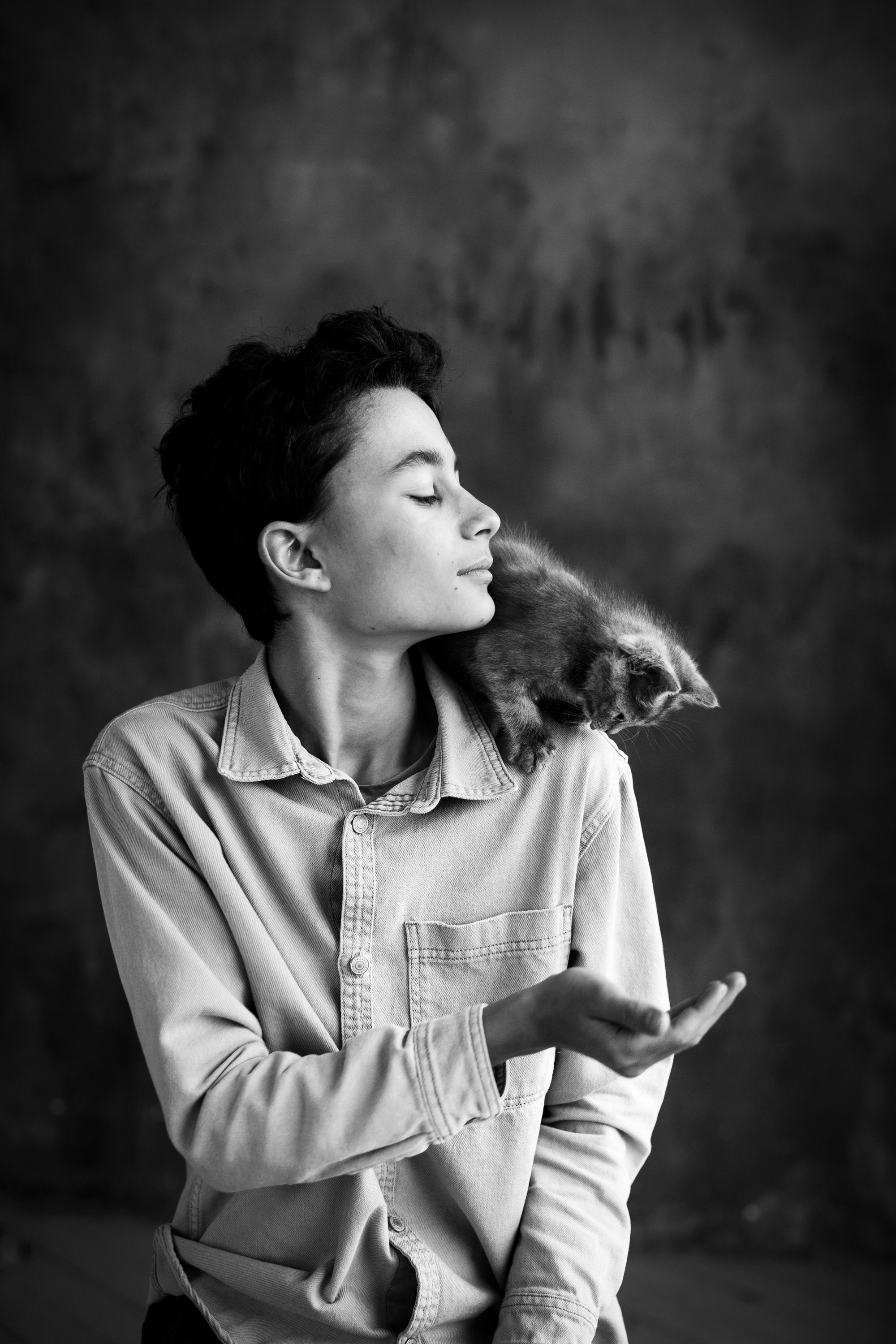 Настя, Веня, Майя и кот. Портретный творческий фотограф в Москве Надя Дудник