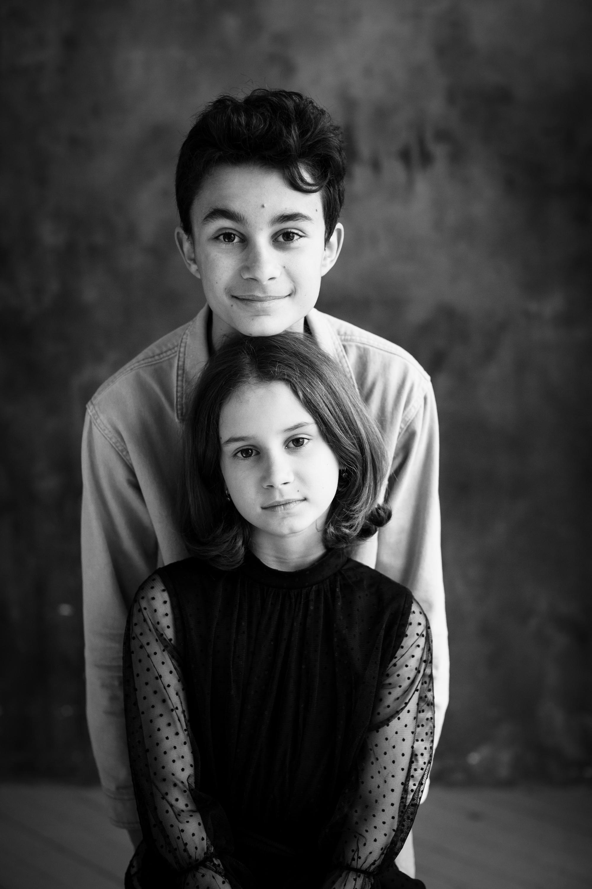 Настя, Веня, Майя и кот. Портретный творческий фотограф в Москве Надя Дудник