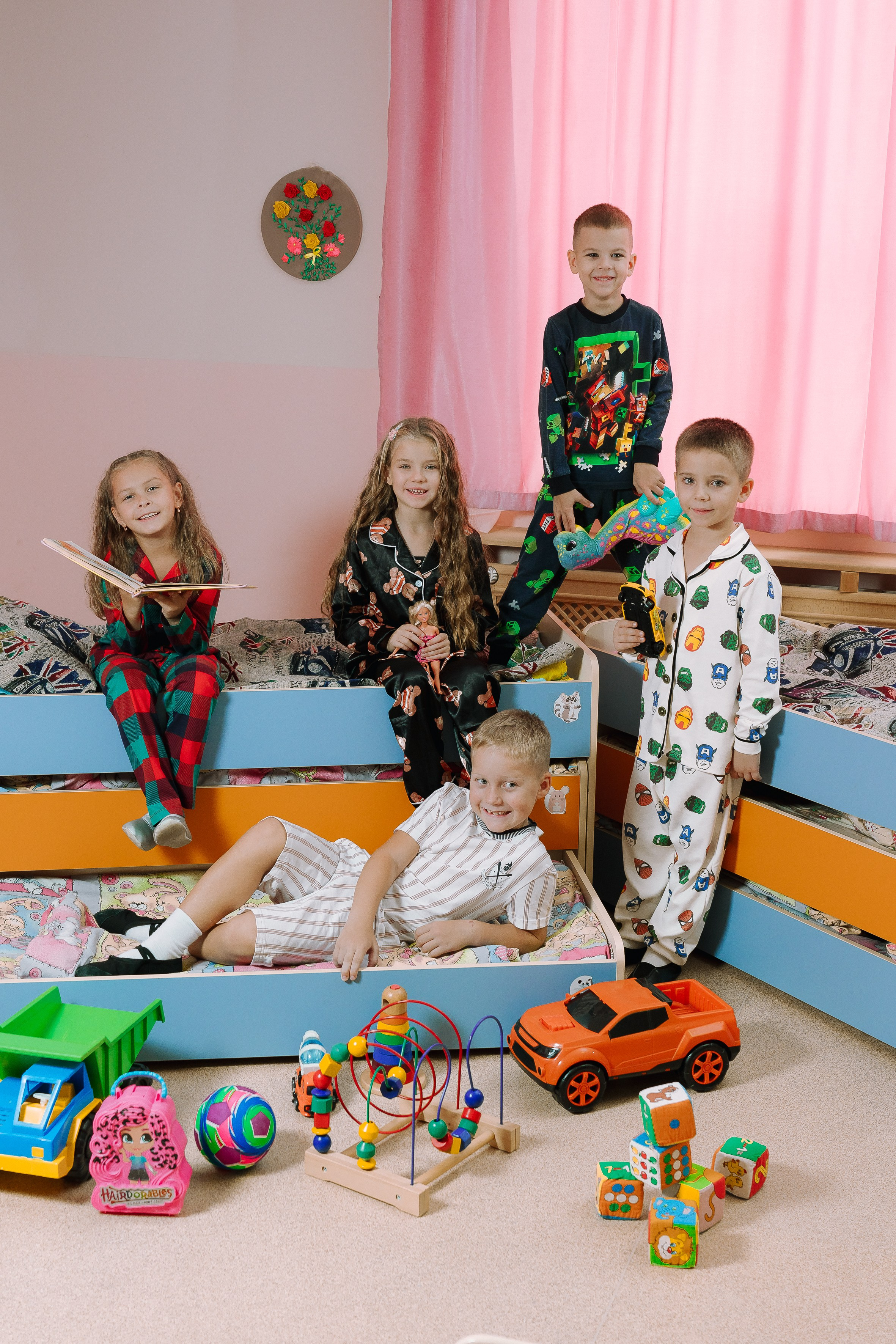 Групповые фото- повара/ спальня/ профессии. Выпускные альбомы Натальи Бутко: Новороссийск, Анапа, Геленджик