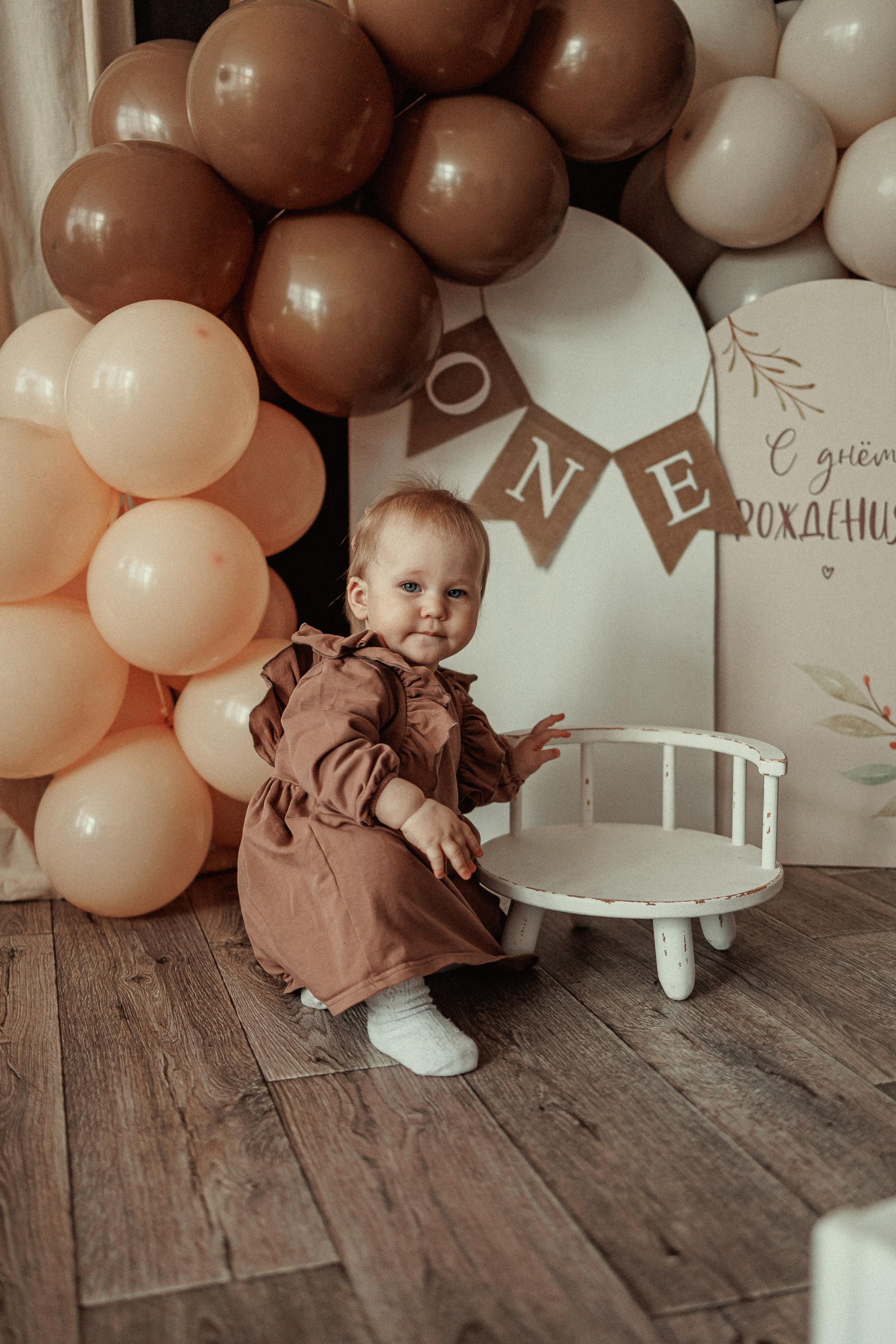 Годики. Фотосессия дней рождения в фотостудии. Детский семейный фотограф в Абинске