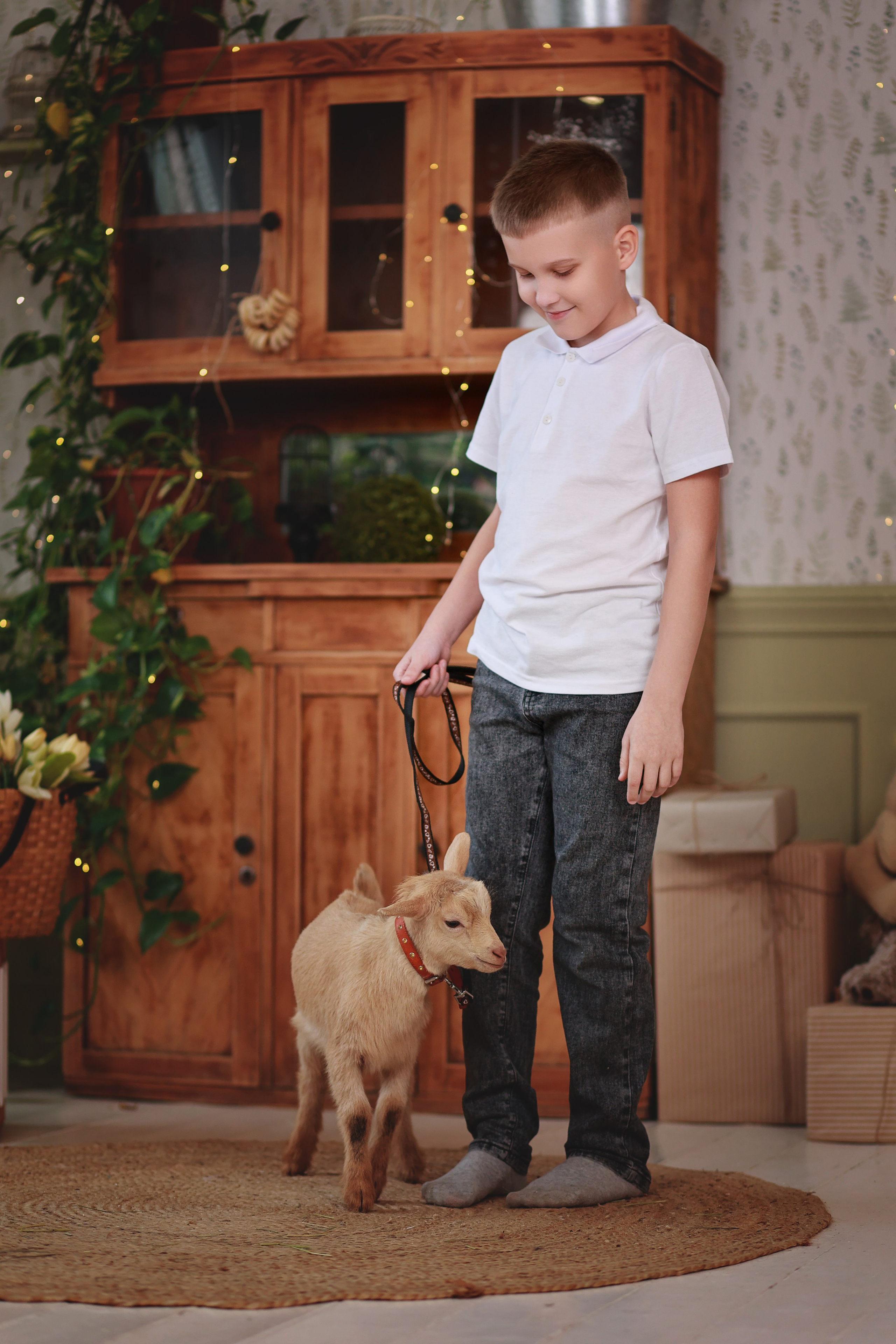 Фотопроект с козочкой и кроликами. Детский семейный фотограф Краснодар