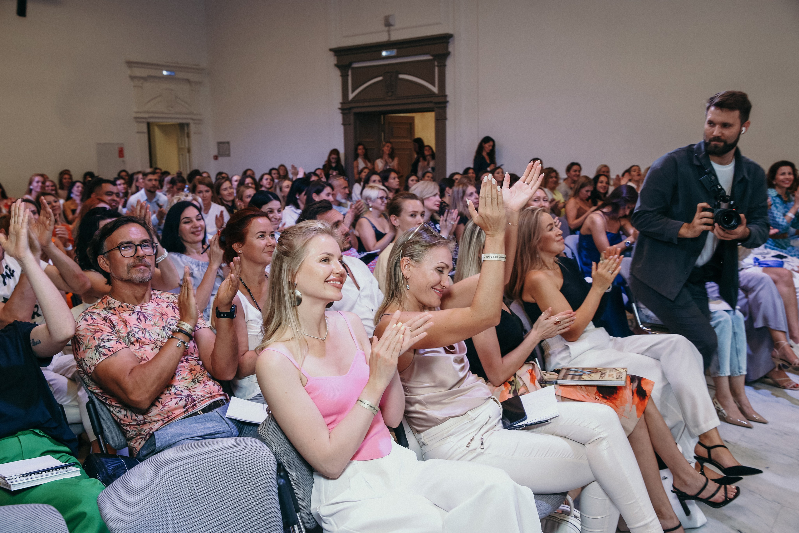 Тренинг Евгении Павловской. Фотограф и видеограф Анна Домашенко