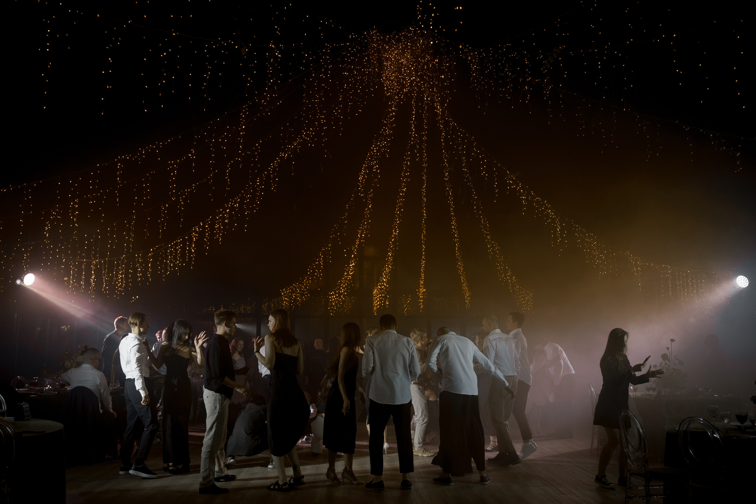 Лес Ивент хаус. Свадебный фотограф Губина Марина