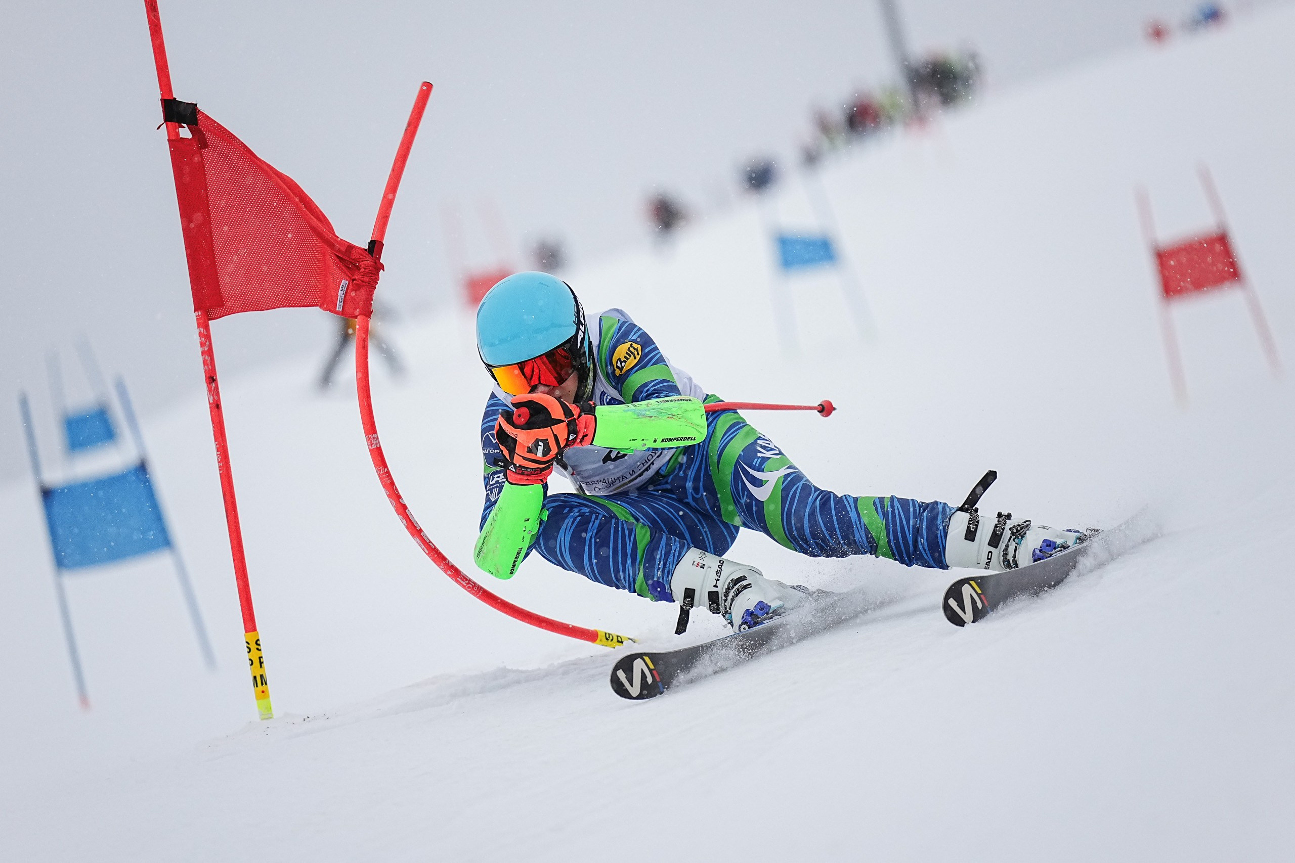 Горные лыжи. Первенство Центрального Федерального Округа. GS U16 Шуколово. Фотограф Студитский Евгений
