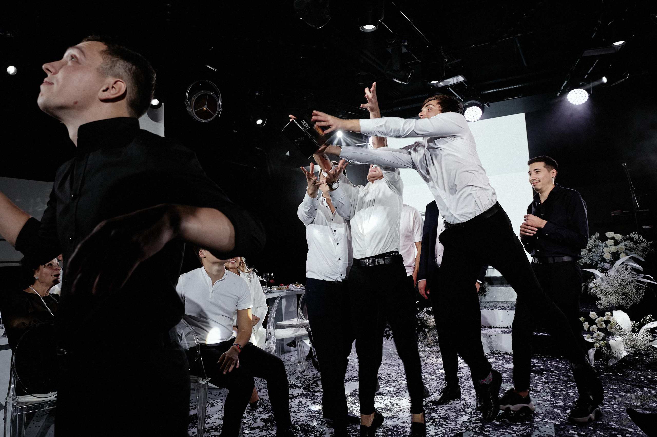 BLACK AND WHITE. Дмитрий Мазуркевич: Профессиональный Репортажный Фотограф