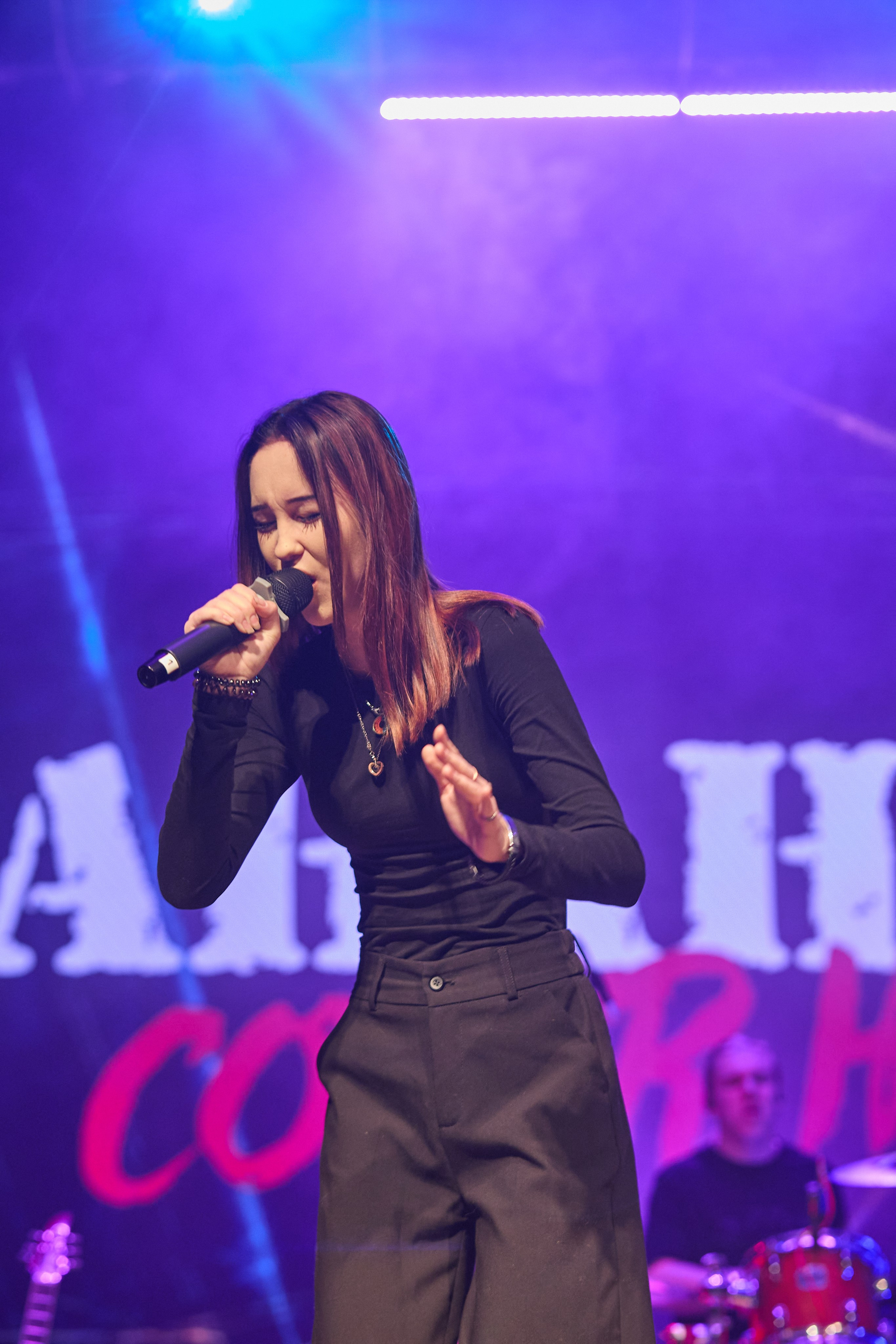 Гр. Ананас концерт 20.02.26. Фотограф видеооператор Пермский край, Пермь, Оса Руслан Саматов