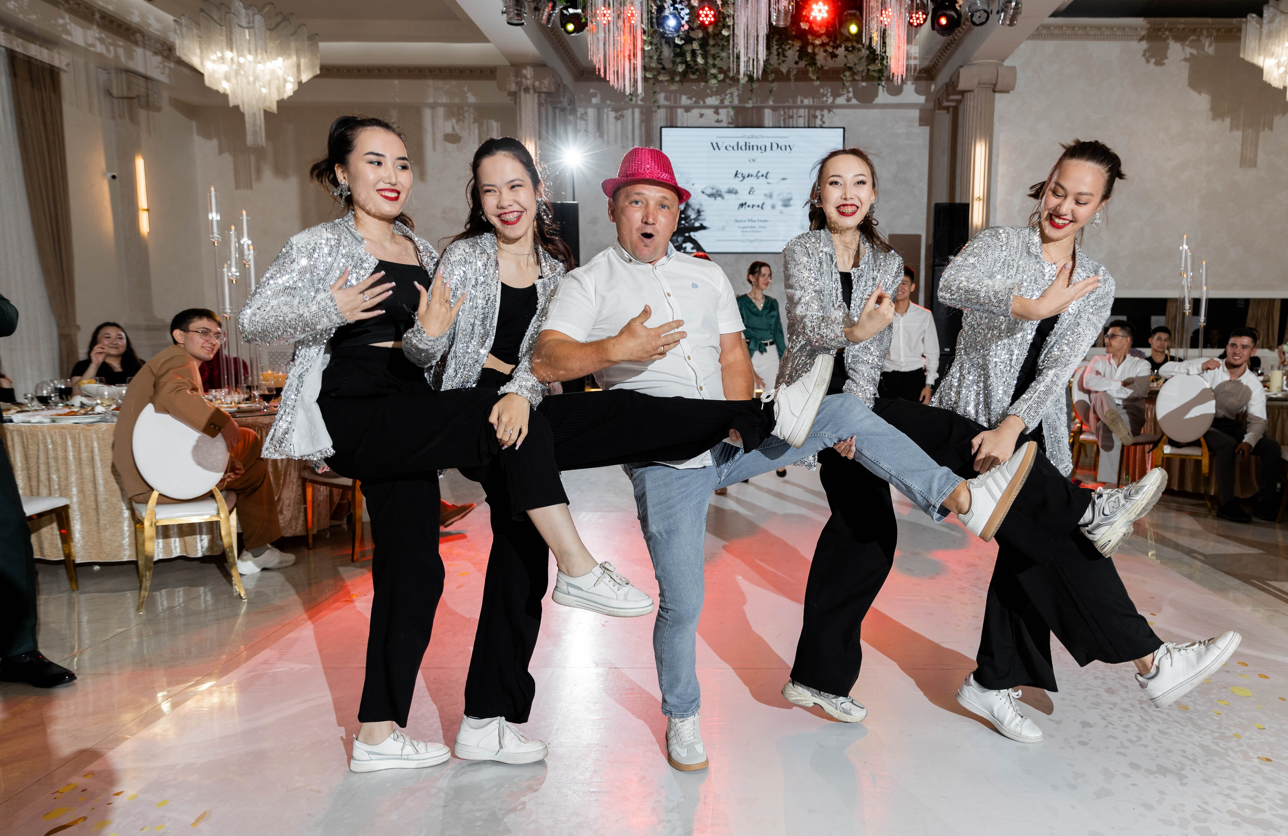 Кымбат узату в Дала Холл — Костанай