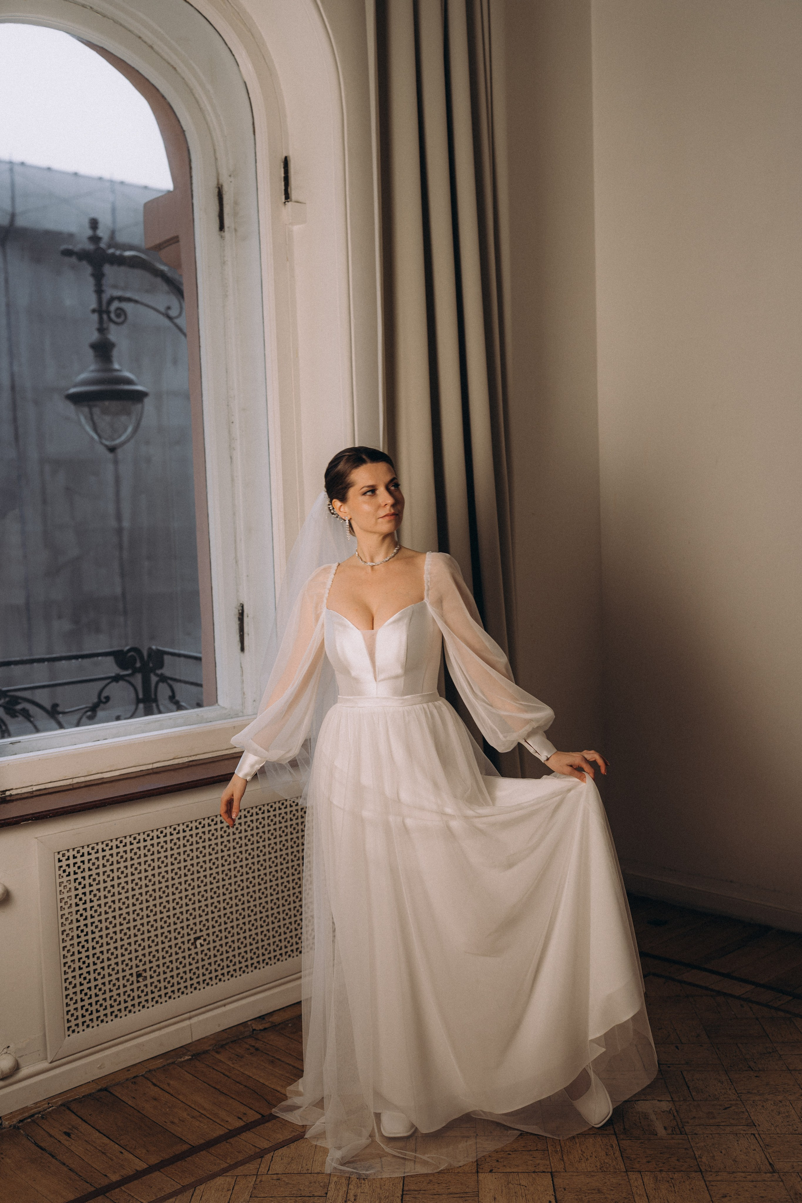 СВАДЕБНАЯ СЬЕМКА ВО ВТОРОМ ДВОРЦЕ (ДЕКАБРЬ) ТАКЖЕ СЬЕМКА В СТУДИИ НА ЧЕРНЫШЕВСКОЙ. Профессиональный фотограф, Санкт-Петербург — Виктория Богомолова