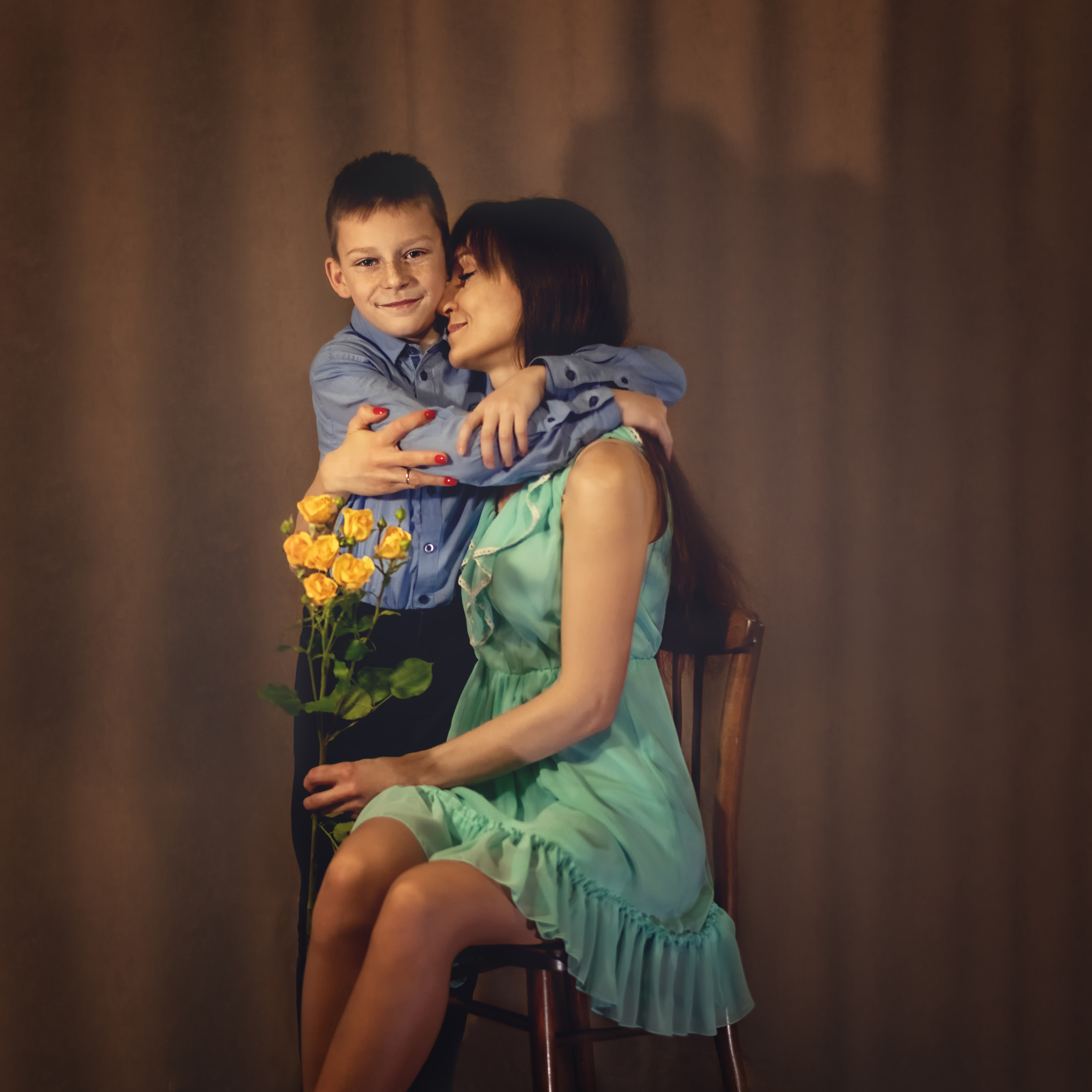 Цветы для мамы. Детский и семейный фотограф Шклов, Могилев и вся Беларусь