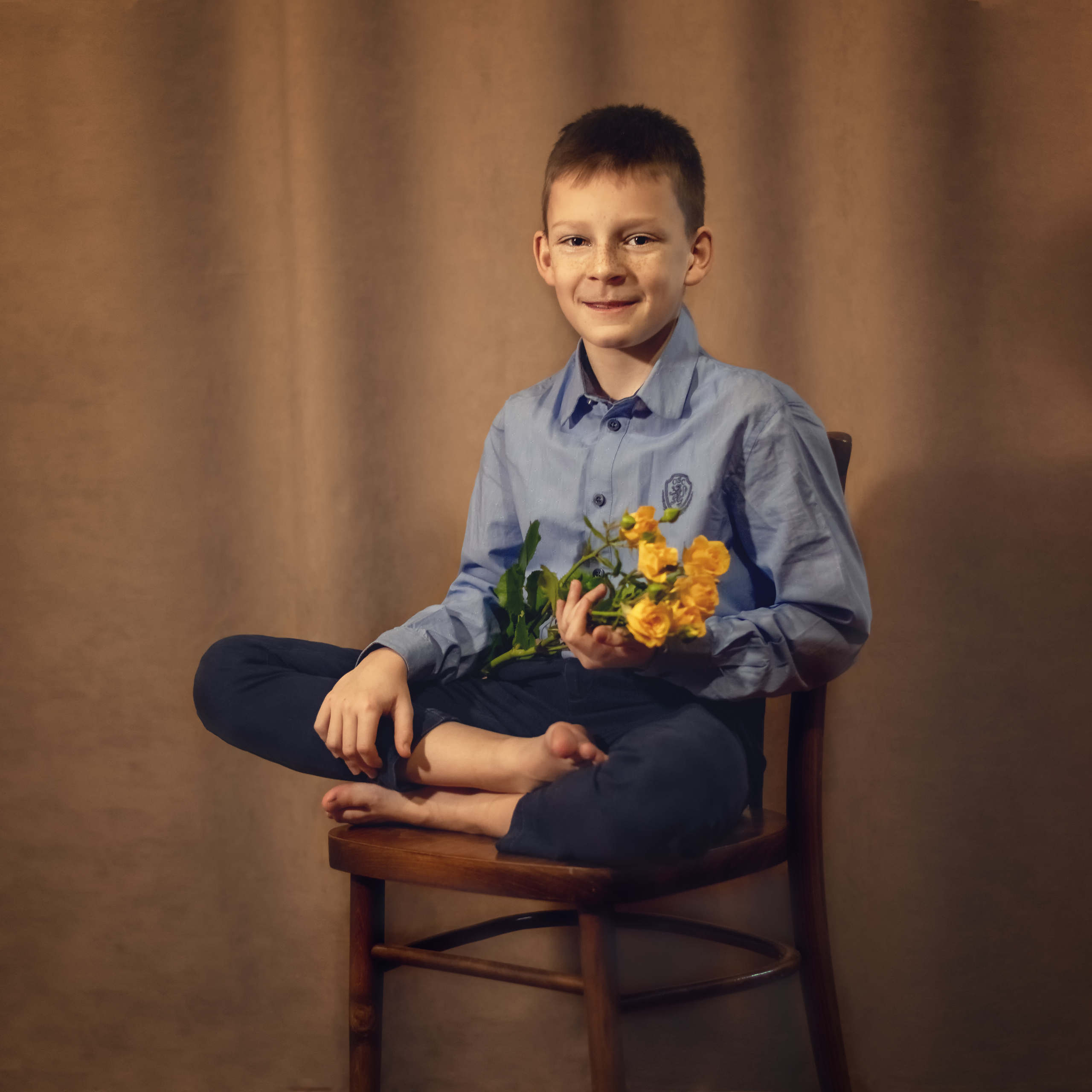 Цветы для мамы. Детский и семейный фотограф Шклов, Могилев и вся Беларусь